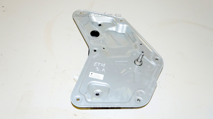 Стеклоподъемник механический двери задней левой 5L0 839 401 для Шкода Йети Skoda Yeti в Самаре