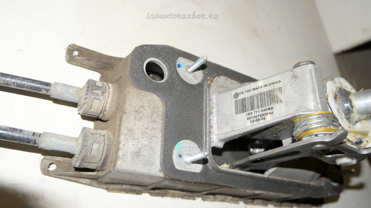 Рычаг переключения МКПП с тросами 1K0711049BQ для Фольксваген Джетта 6 / Volkswagen  Jetta 6 в Самаре