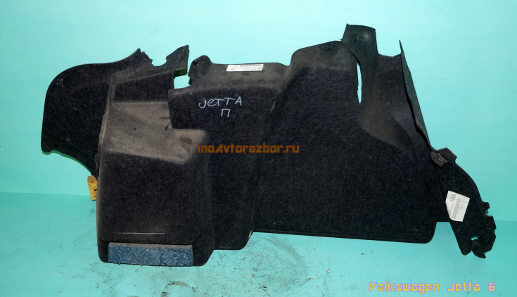 Обшивка багажника боковая правая 5C6867428A Фольксваген Джетта 6 / Volkswagen  Jetta 6 в Самаре