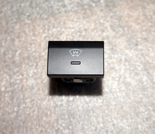 Кнопка обогрева лобового стекла  6RU959622A для Фольксваген Поло / Volkswagen Polo в Самаре