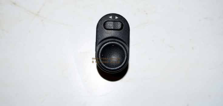 Кнопка регулировки электрозеркал  GM 09226861 Опель Мерива / Opel Meriva в Самаре