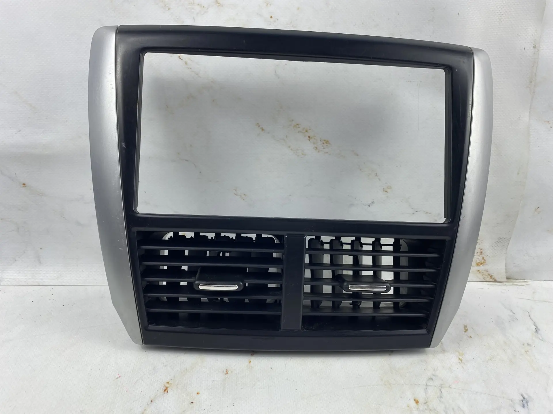 Рамка с дефл форестер (1)