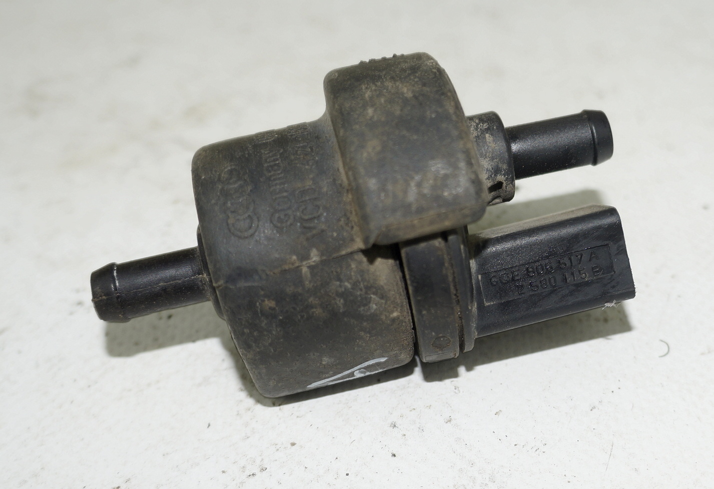 Клапан вакуумный электрический 6QE906517A Фольксваген Джетта 6 / Volkswagen Jetta 6 2011 - 2018 г.в. — изображение 3