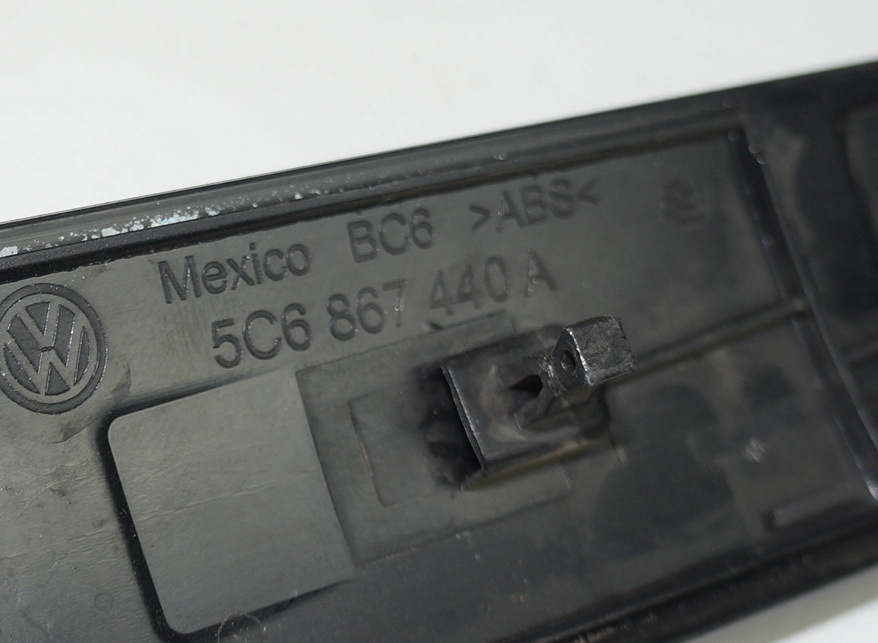 Накладка внутрянняя торпедо и обшивок декор 5C7858417A Фольксваген Джетта 6 / Volkswagen Jetta 6 2011 - 2018 г.в. — изображение 8