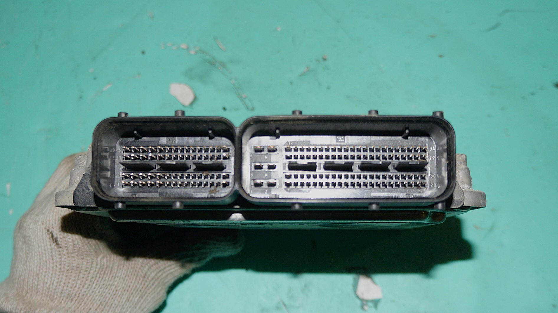 Блок управления двигателем (ЭБУ двигателя) 5L0907115D для Шкода Йети / Skoda Yeti 2009-2014 г.в. — изображение 3