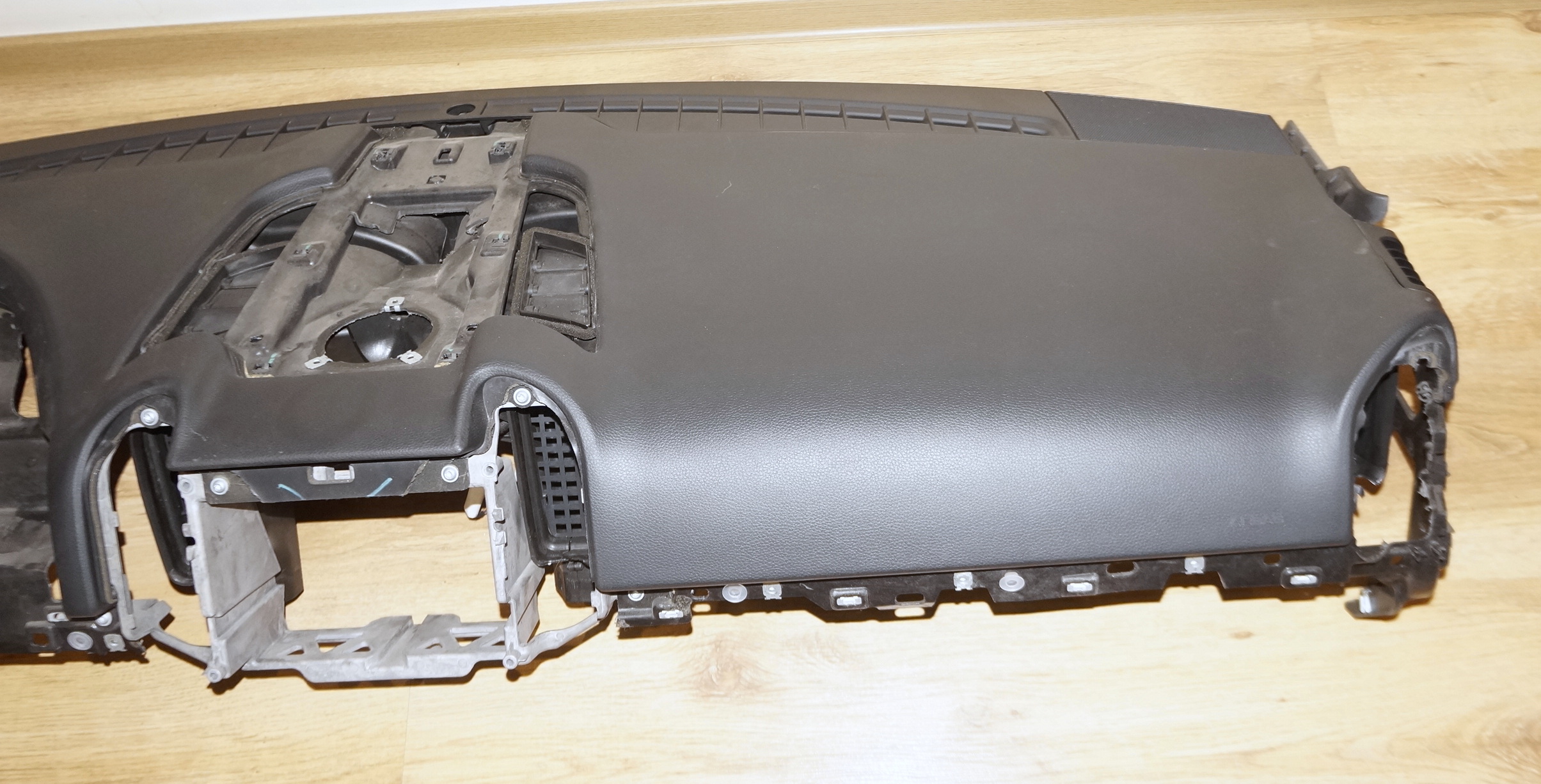 Торпедо с подушкой безопасности 7P5857003 для Порше Каен / Porsche Cayenne S 2 2010-2014 — изображение 4