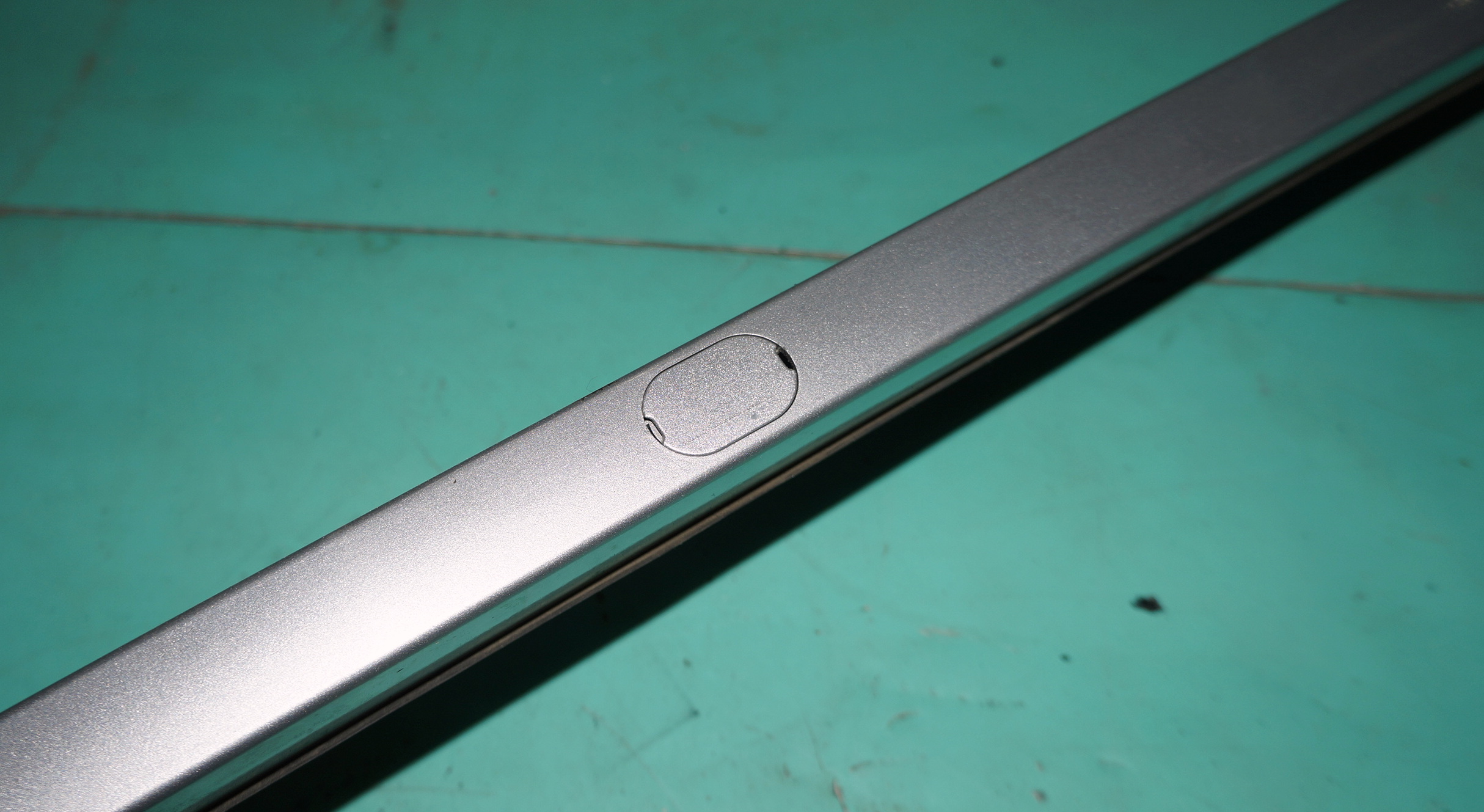 Рейлинг на крышу правый SX11514025 для Джили Кулрэй / Geely Coolray 2019—2024 — изображение 4