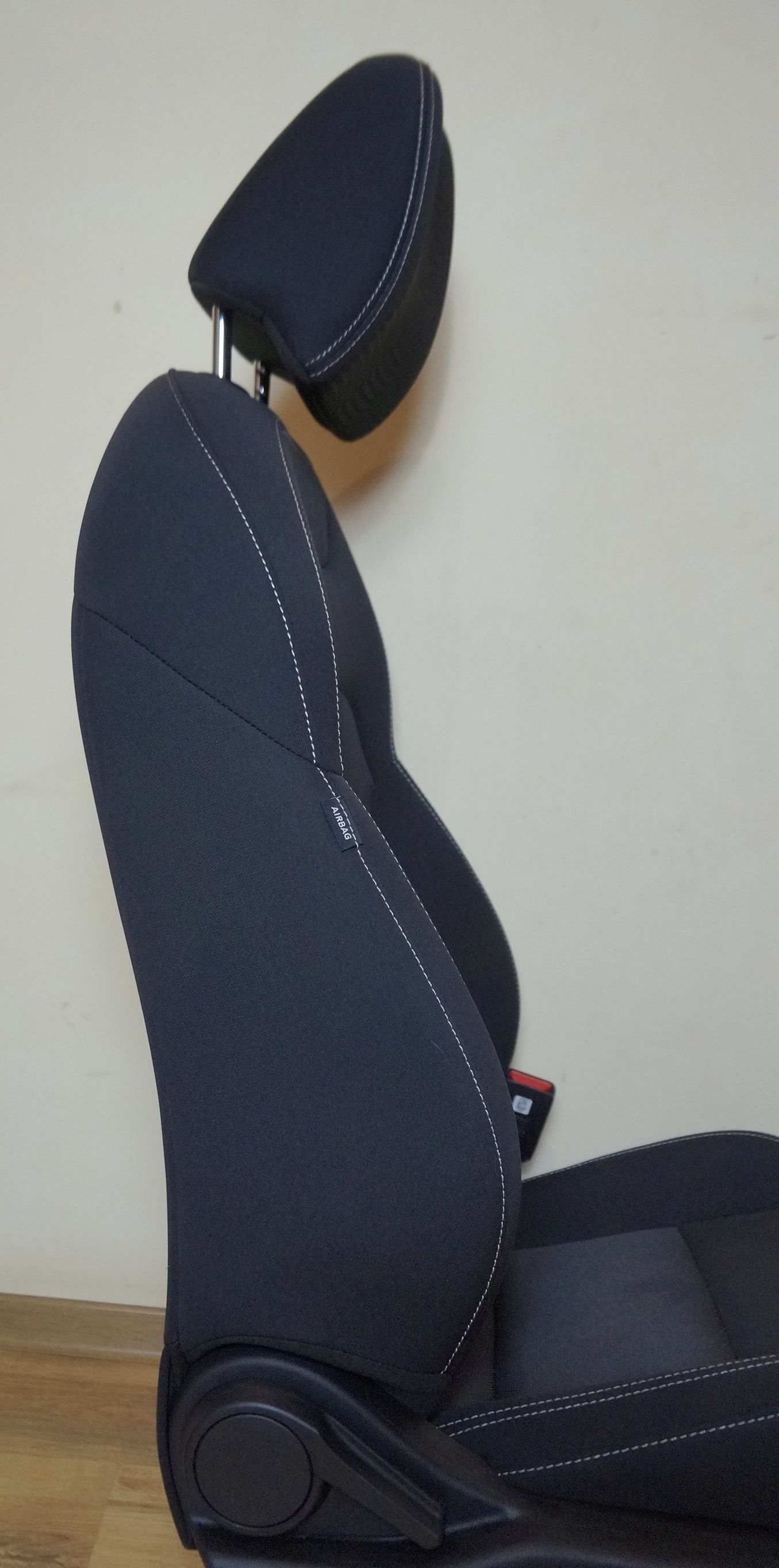 Сиденья КОМПЛЕКТ передние и задние 8894910327 для Джили Кулрэй / Geely Coolray 2019—2024 — изображение 29