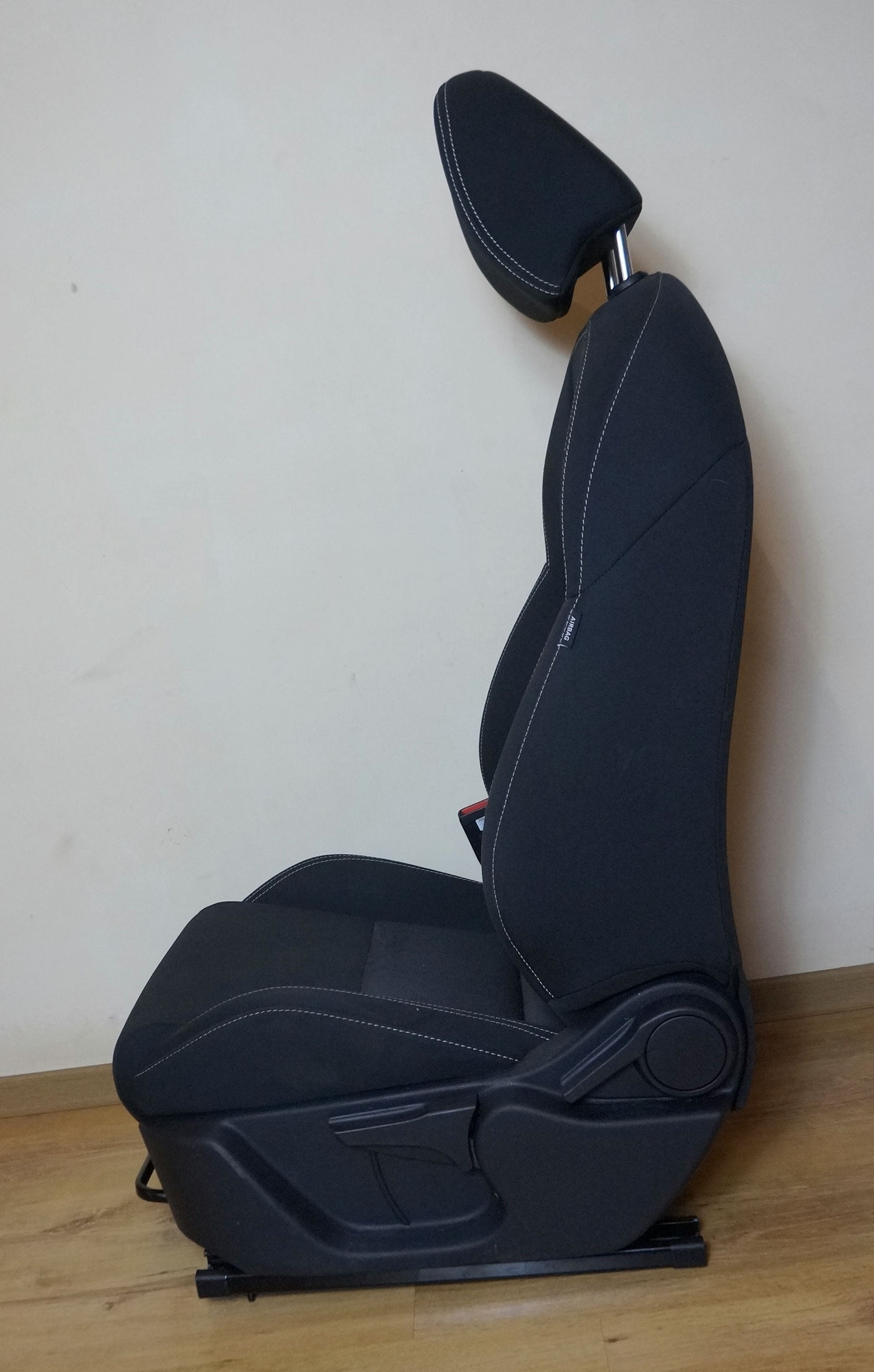 Сиденья КОМПЛЕКТ передние и задние 8894910327 для Джили Кулрэй / Geely Coolray 2019—2024 — изображение 50