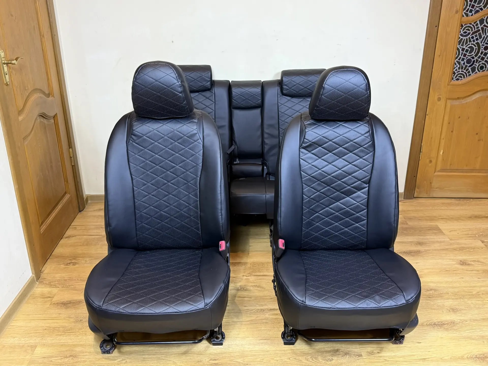 Комплект авто чехлов для тойота рав 4 toyota rav 4 2006 2013 г.в (1)