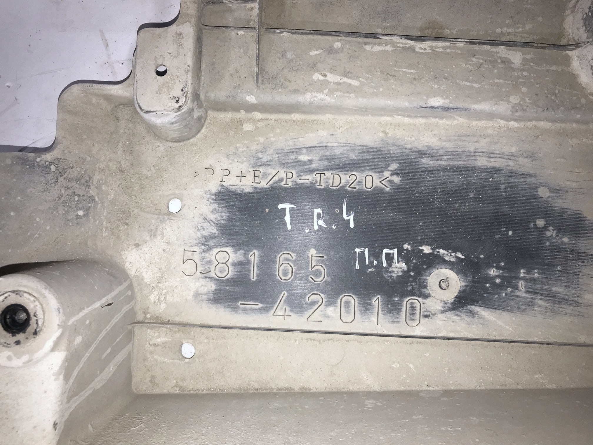 Тойота рав 4 168 (827)