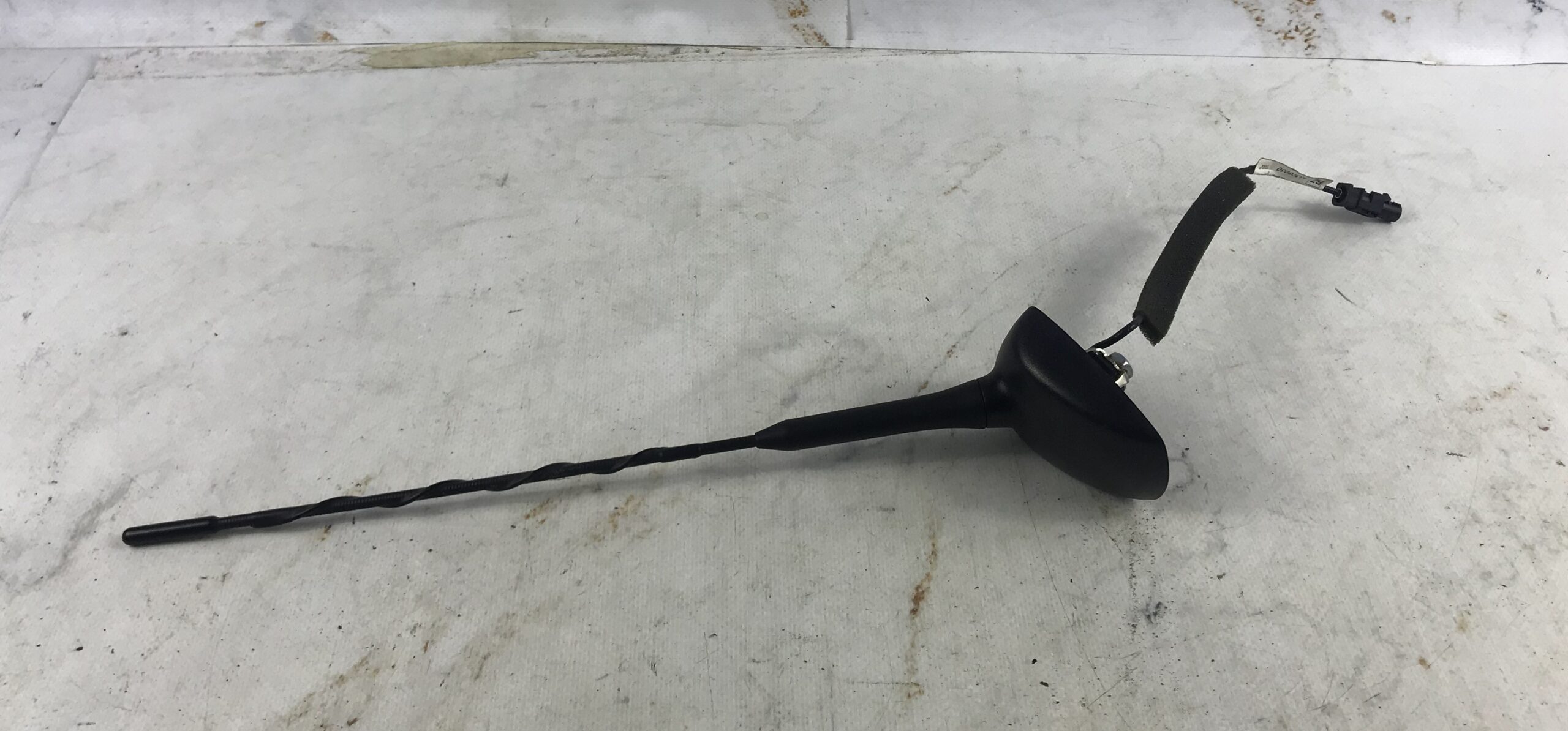 Антенна шевроле круз 16904002 (1)