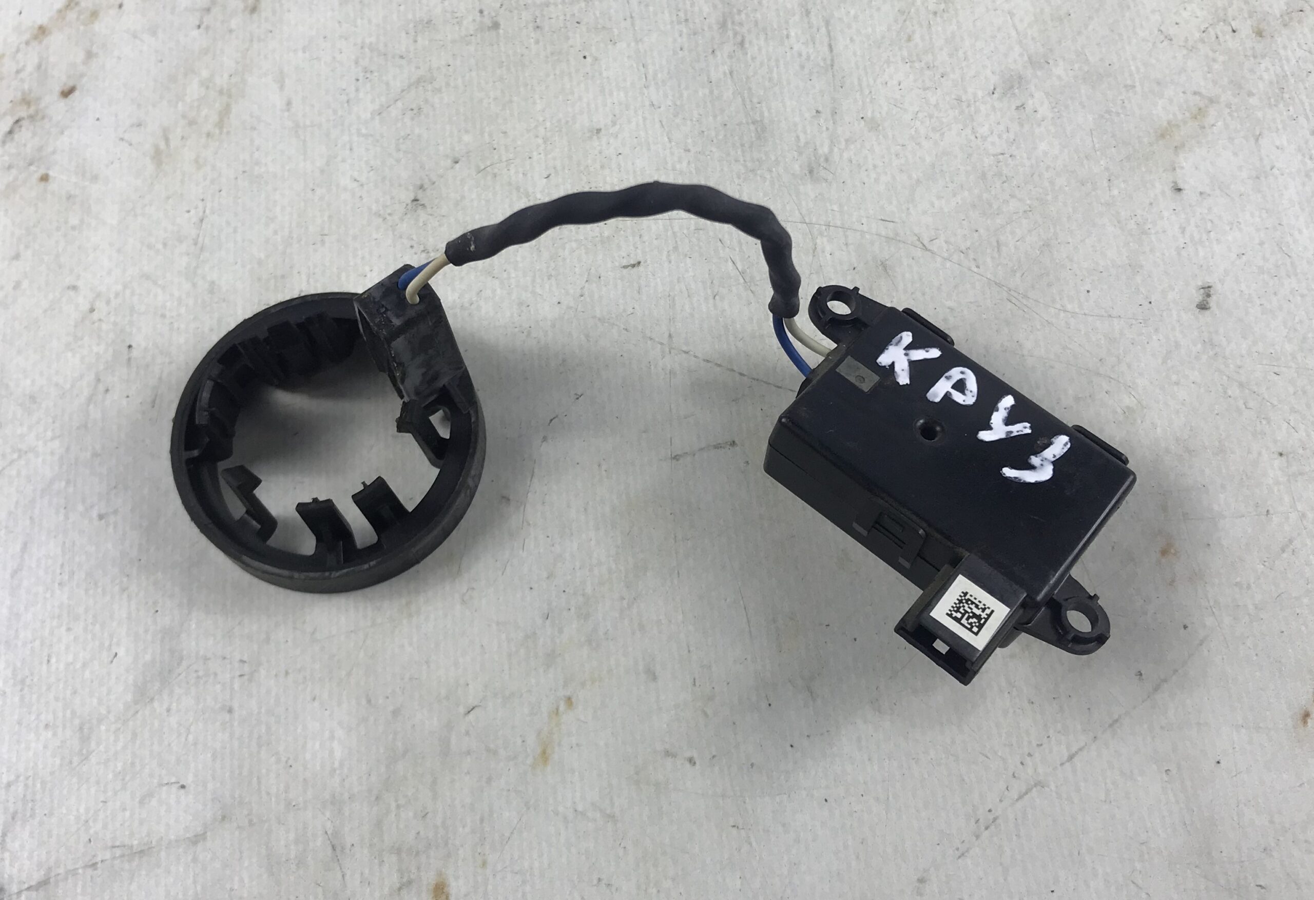 Иммобилайзер шевроле круз 16904052 (1)