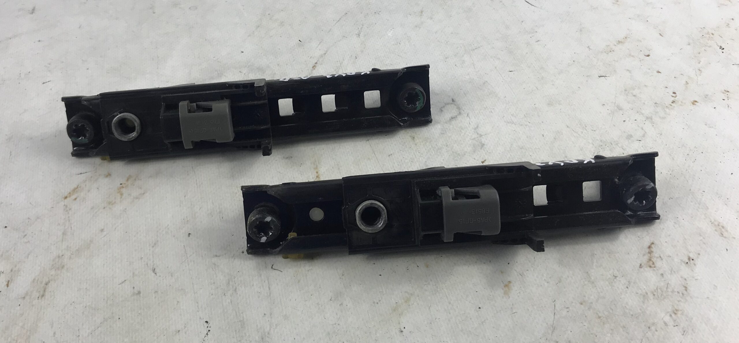 Механизм регулировки ремня безопасности шевроле круз 16904093 (1)