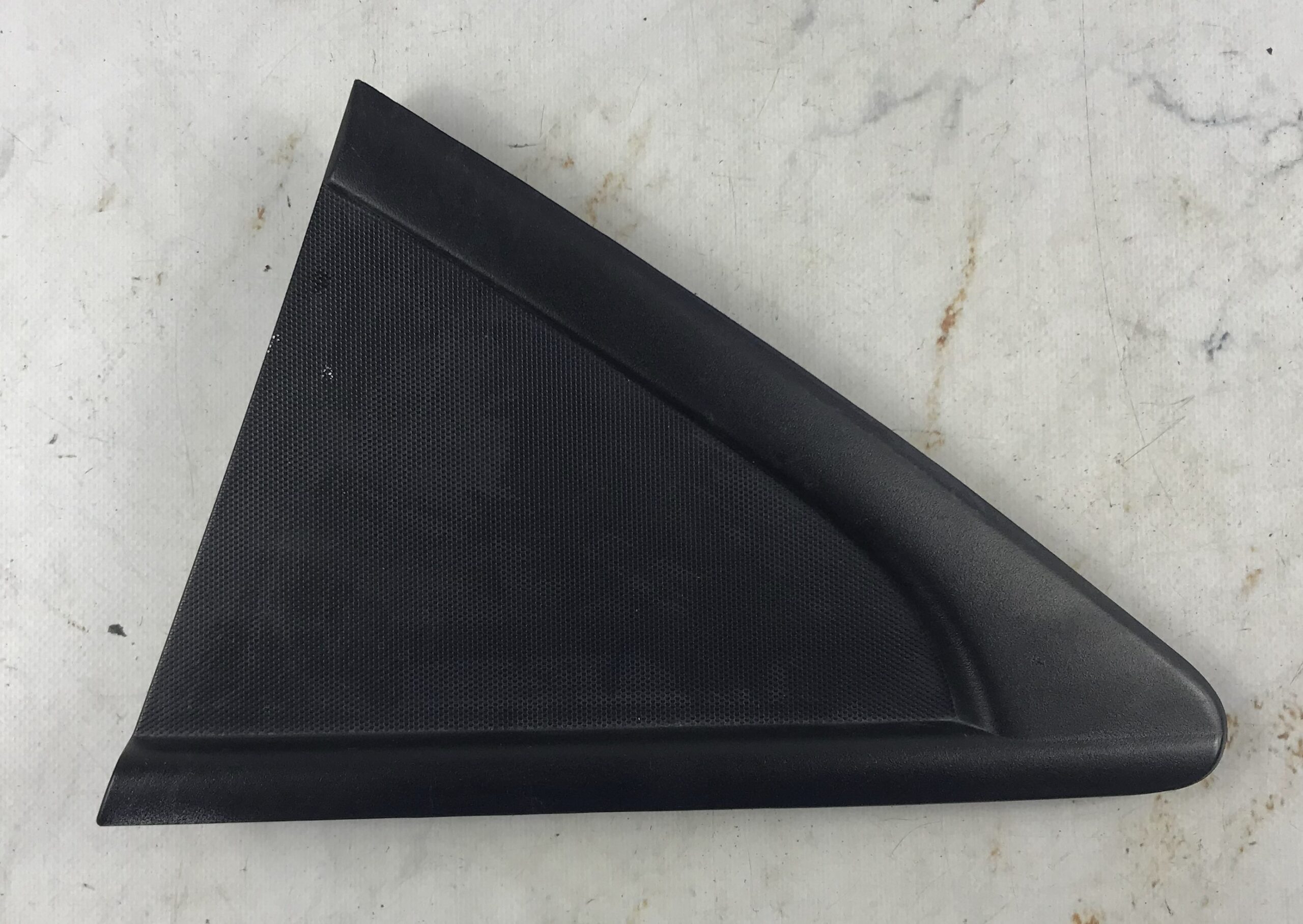 Накладка наружная кузова задняя шевроле круз 16904103 (1)