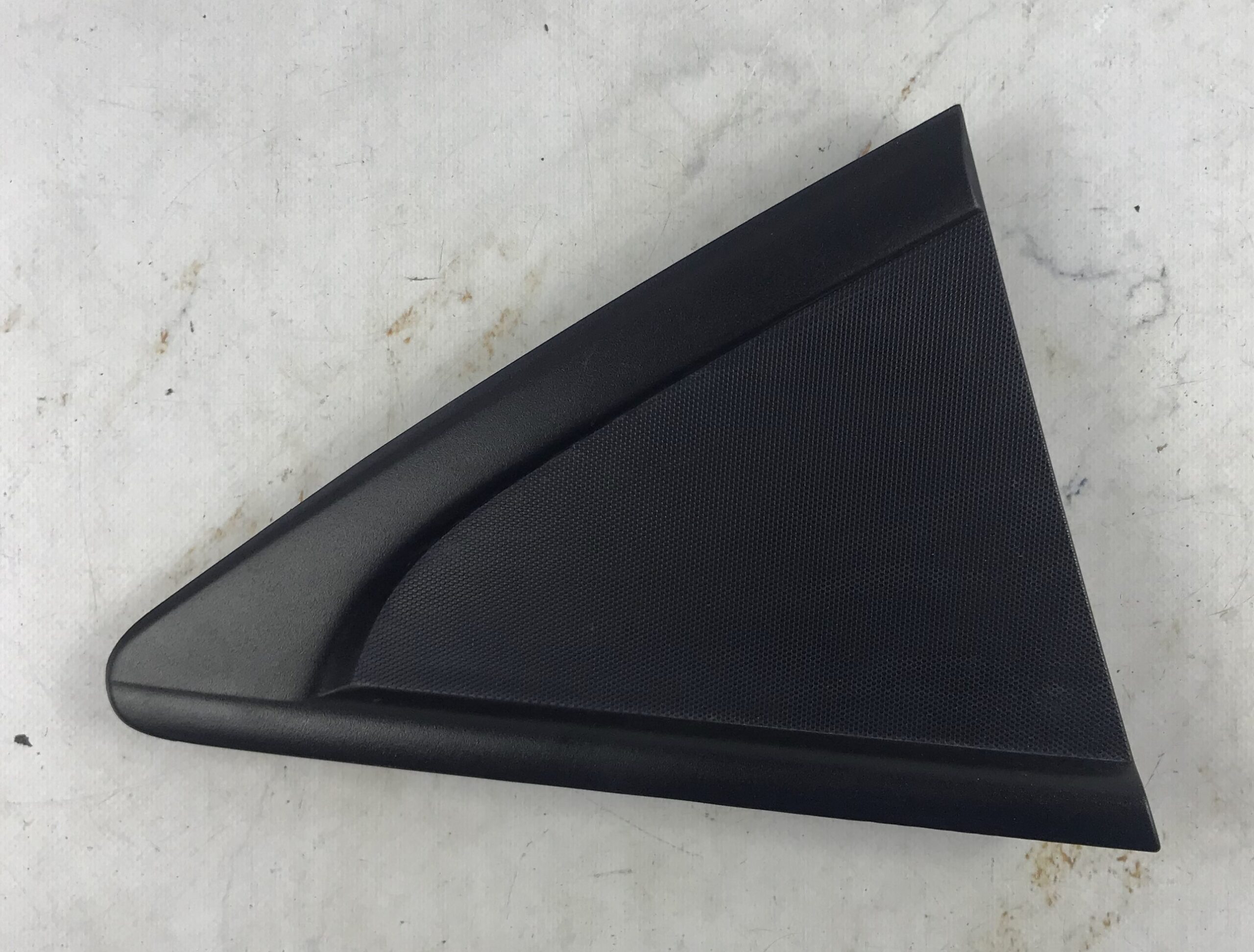 Накладка наружная кузова задняя шевроле круз 16904104 (1)