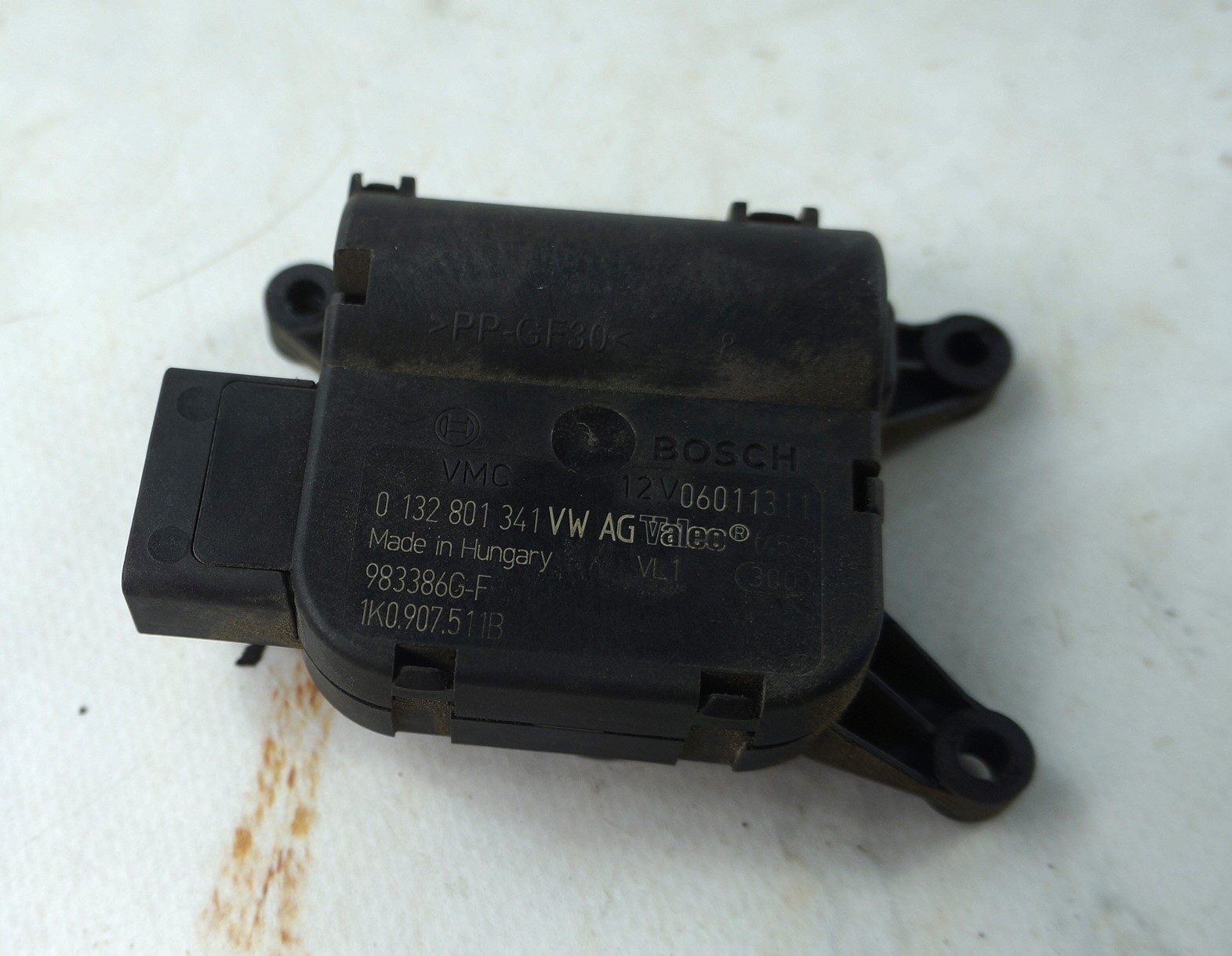 Активатор заслонки печки vw jetta 6 17217005 (3)