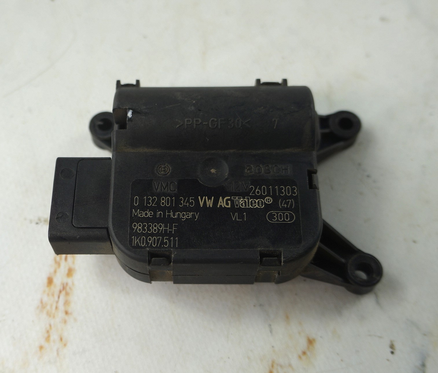 Активатор заслонки печки vw jetta 6 17217007 (3)
