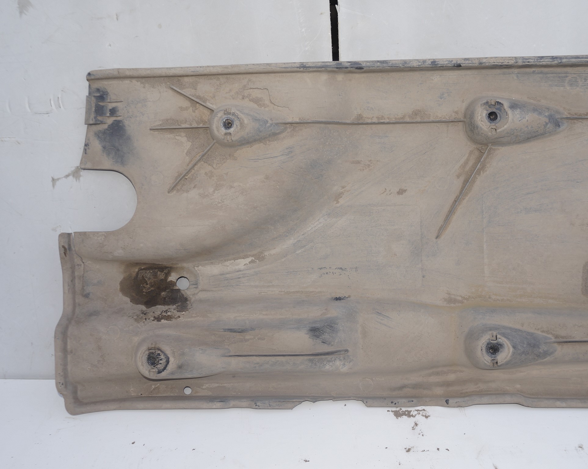Защита днища правая vw jetta 6 17217043 (7)