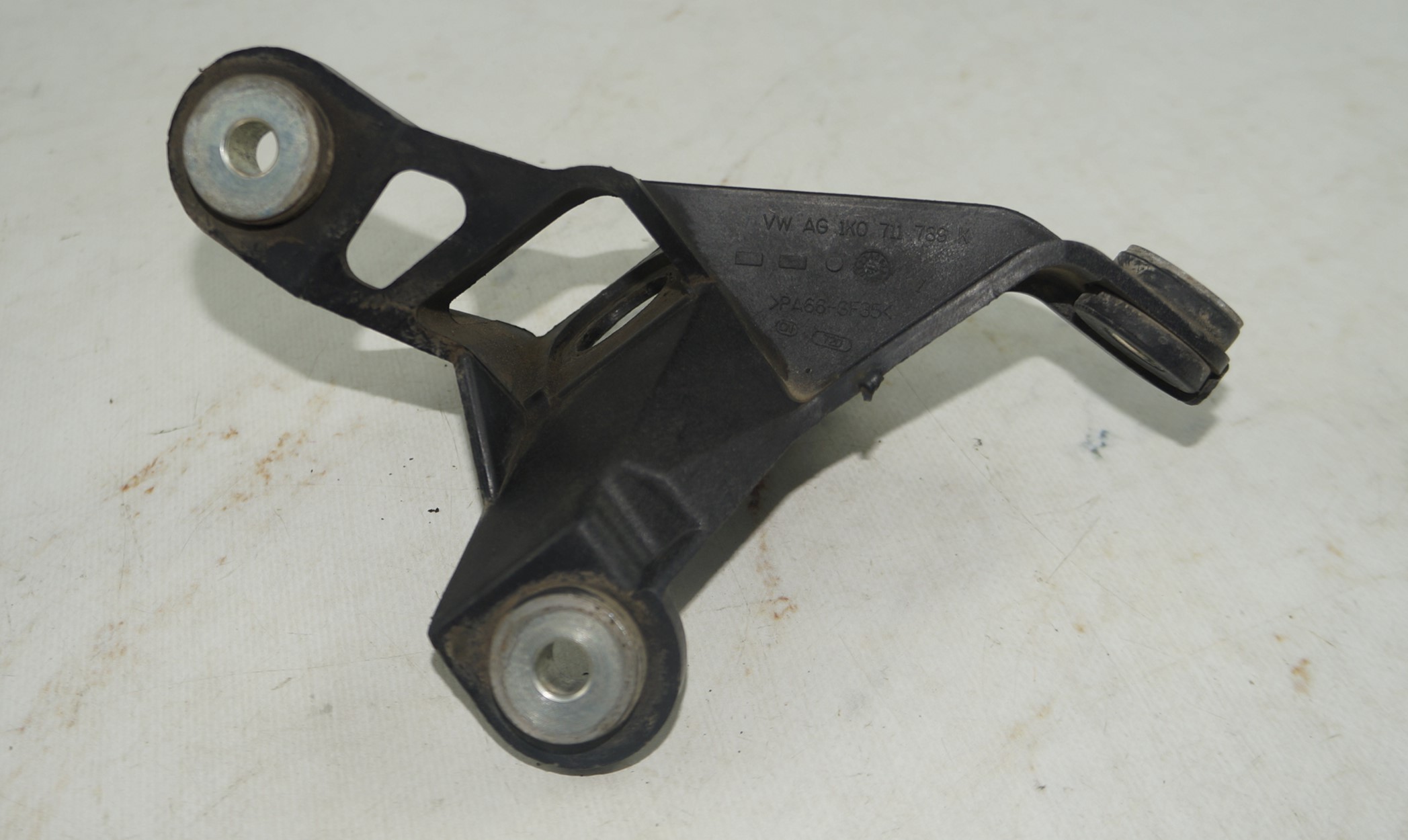 Кулисы тросов кпп vw jetta 6 17217077 (3)