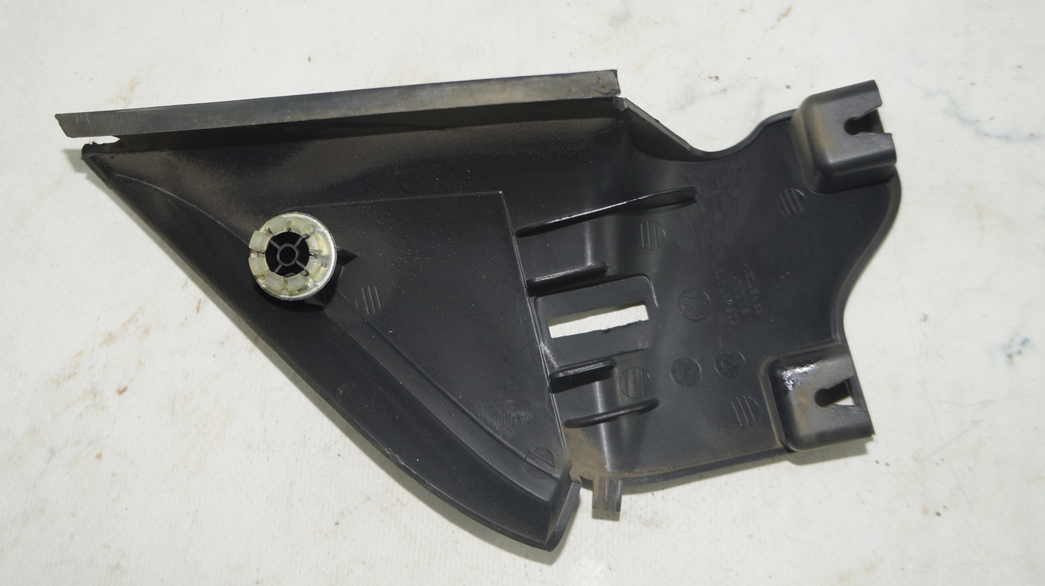 Накладка внутренняя зеркала с динамиком vw jetta 6 17217084 (4)