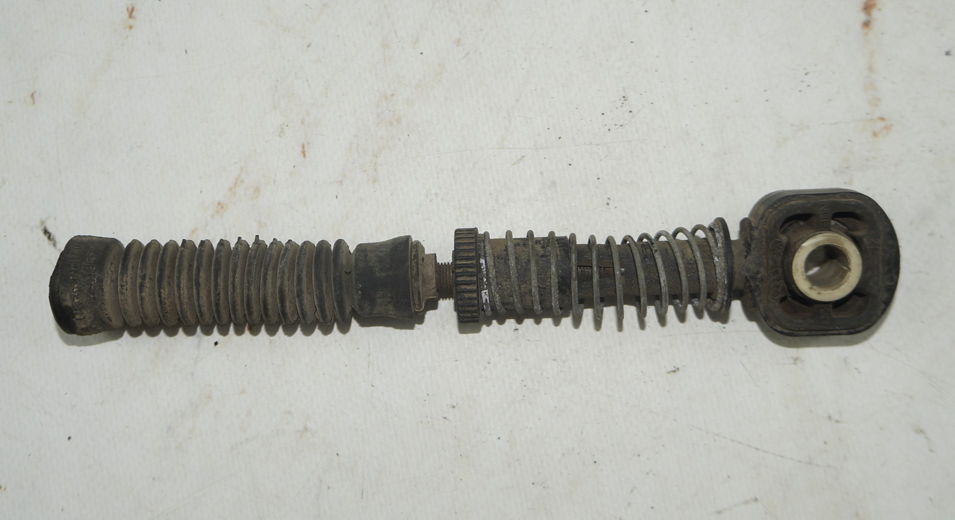 Наконечник троса кпп vw jetta 6 17217097 (4)