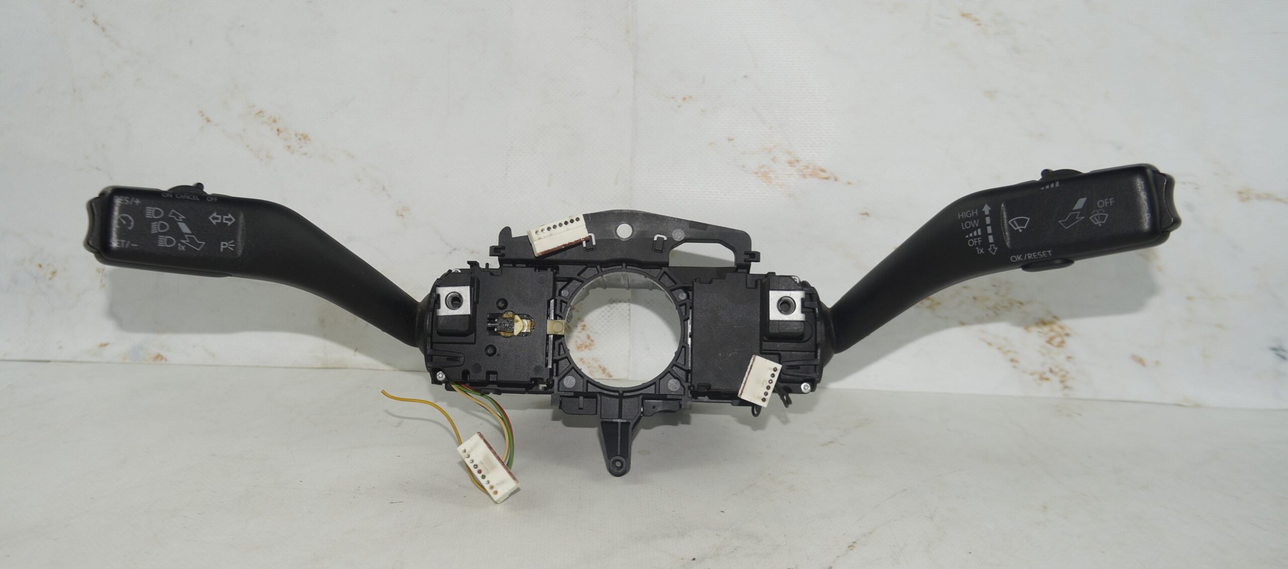 Переключатель подрулевой блок в сборе vw jetta 6 17217108 (1)