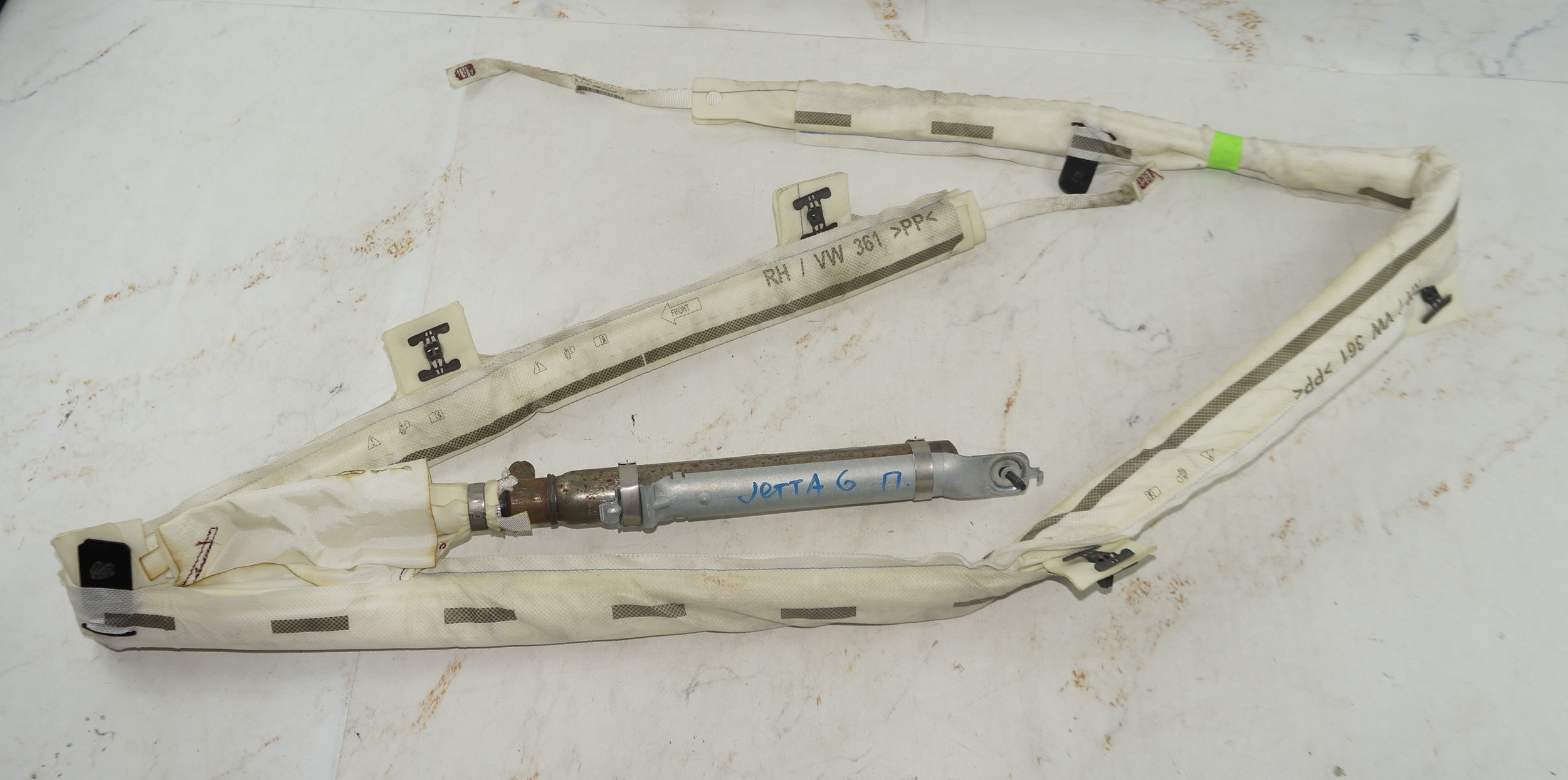 Подушка безопасности на крышу (шторка) vw jetta 6 17217117 (1)