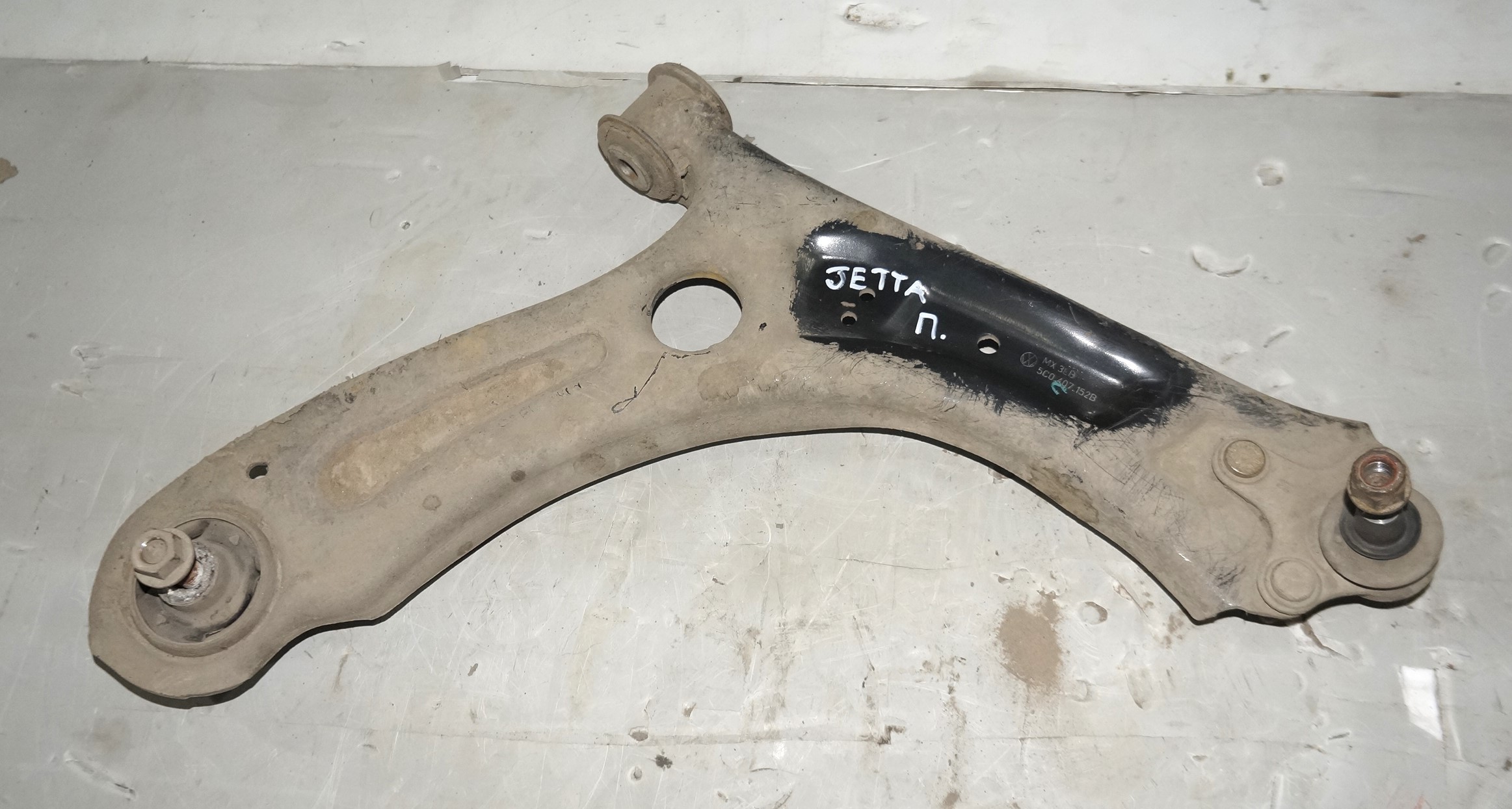 Рычаг передней подвески vw jetta 6 17217140 (1)