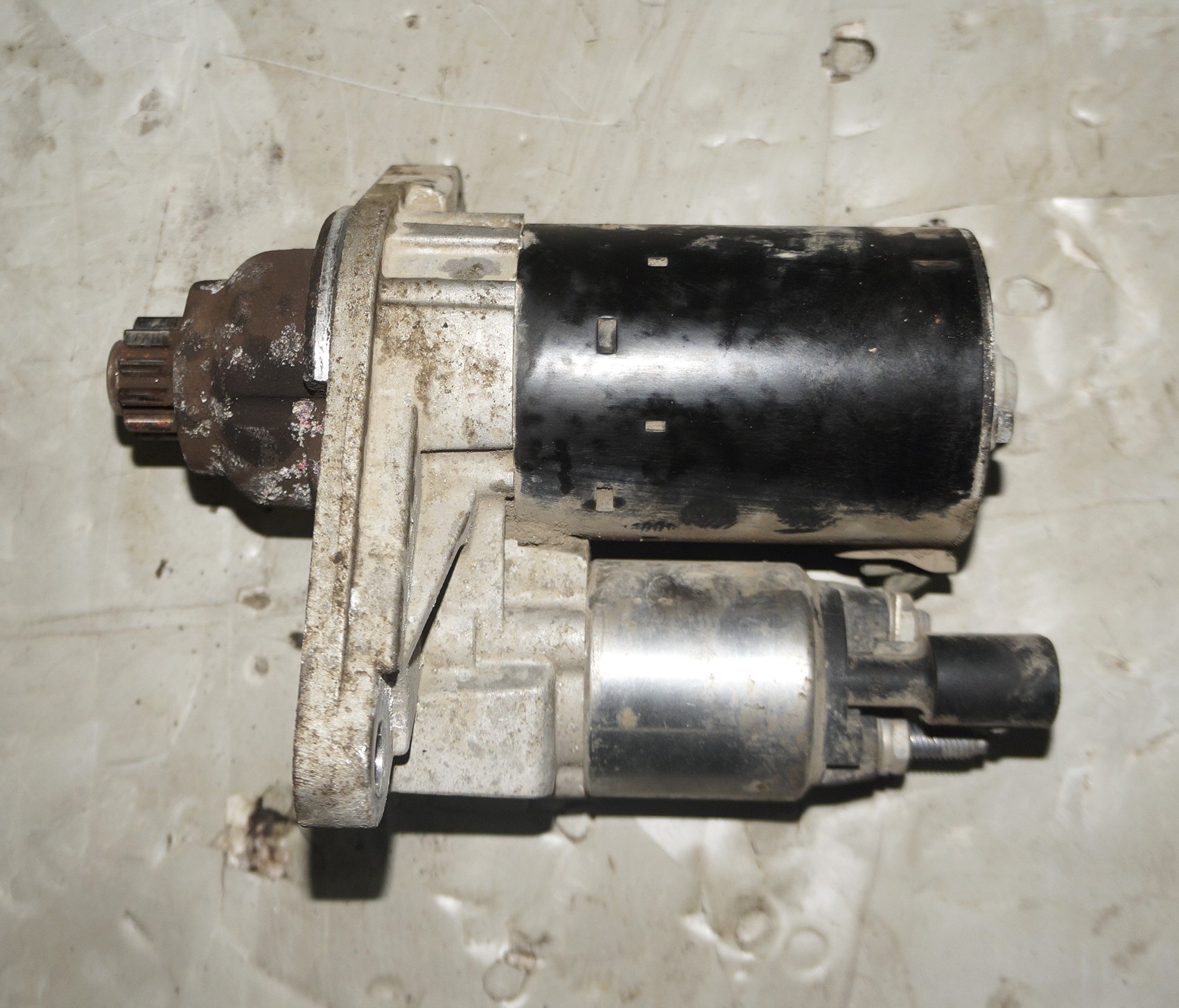 Стартер vw jetta 6 17217145 (3)