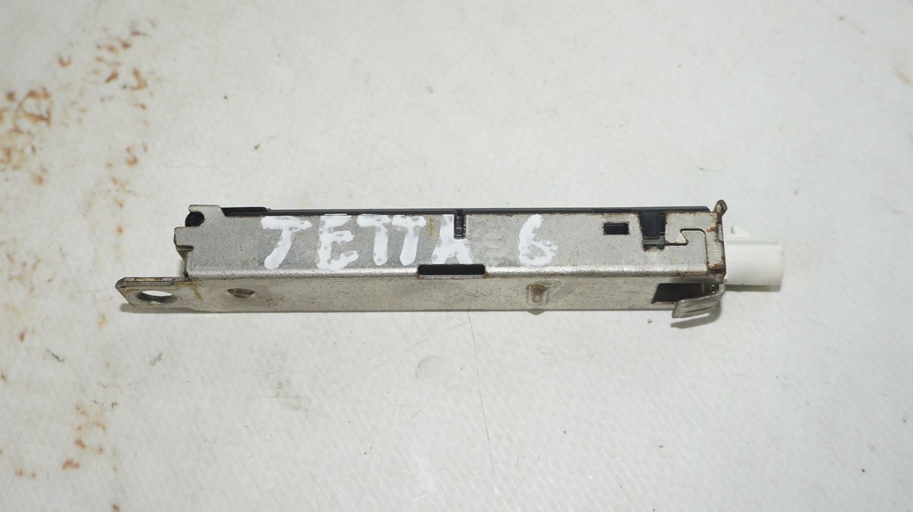 Усилитель антенный vw jetta 6 17217169 (1)