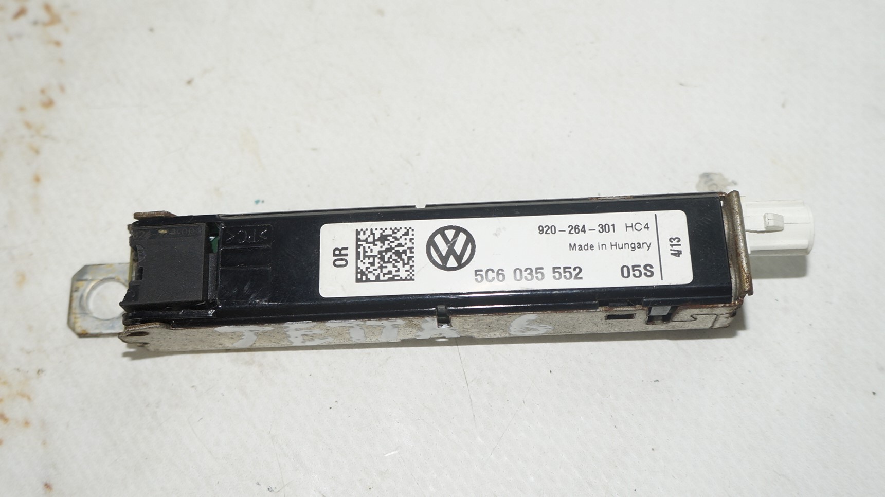 Усилитель антенный vw jetta 6 17217169 (3)