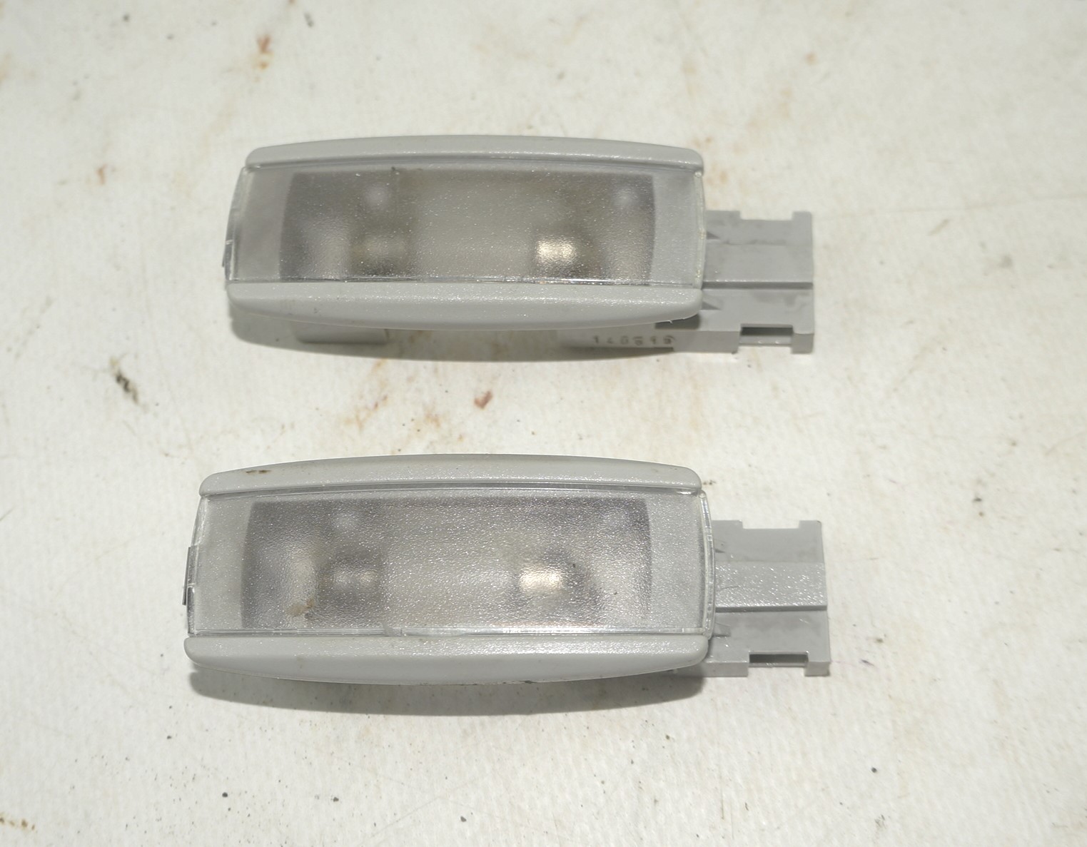 Фонарь подсветки козырька vw jetta 6 17217177 (1)