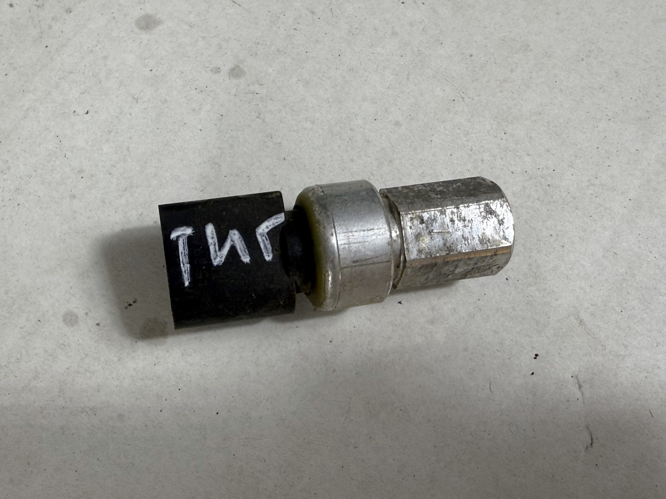 Датчик кондиционера vw tiguan i 2007 2011 17102048 (2)