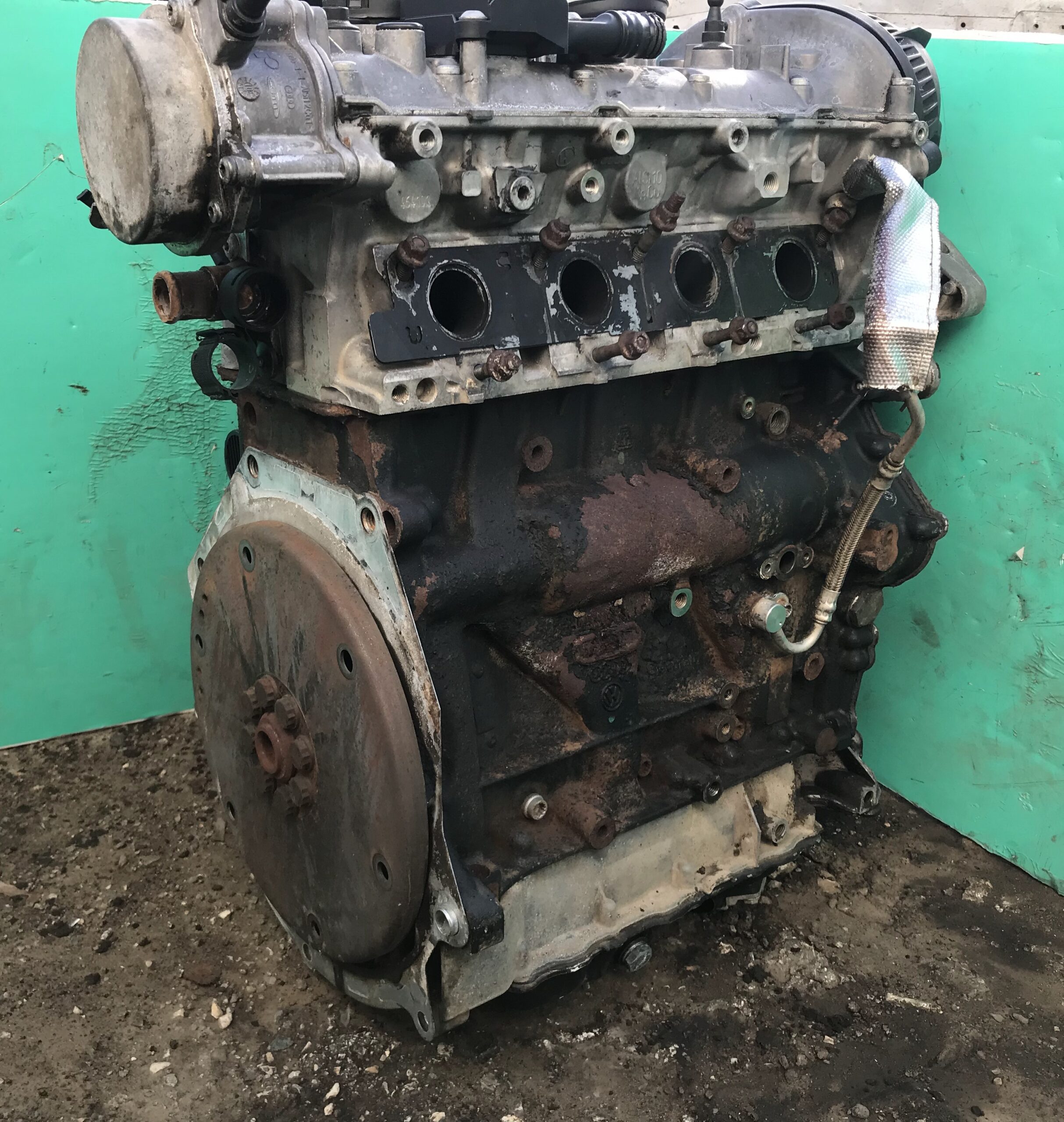 Двигатель в сборе без навесного vw tiguan i 2007 2011 17102059 (9)