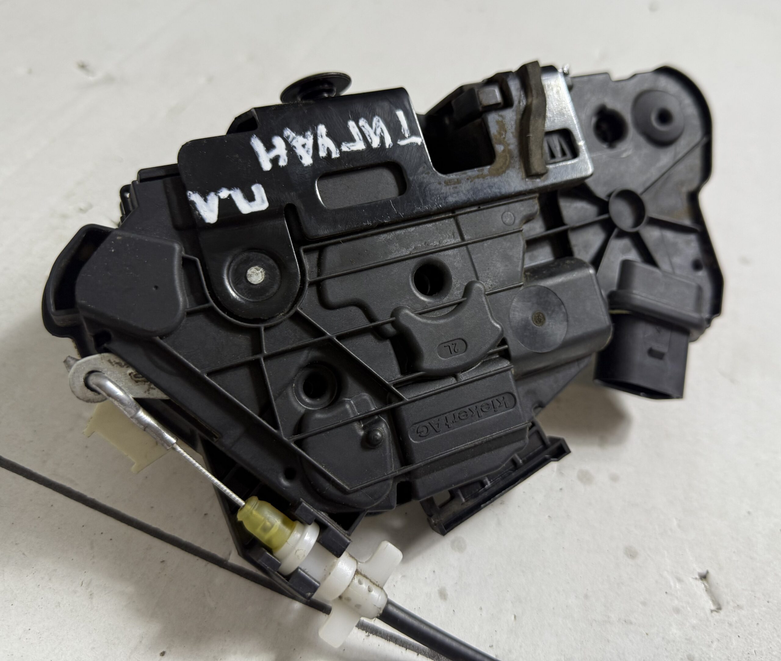 Замок двери передней левой vw tiguan i 2007 2011 17102064 (4)