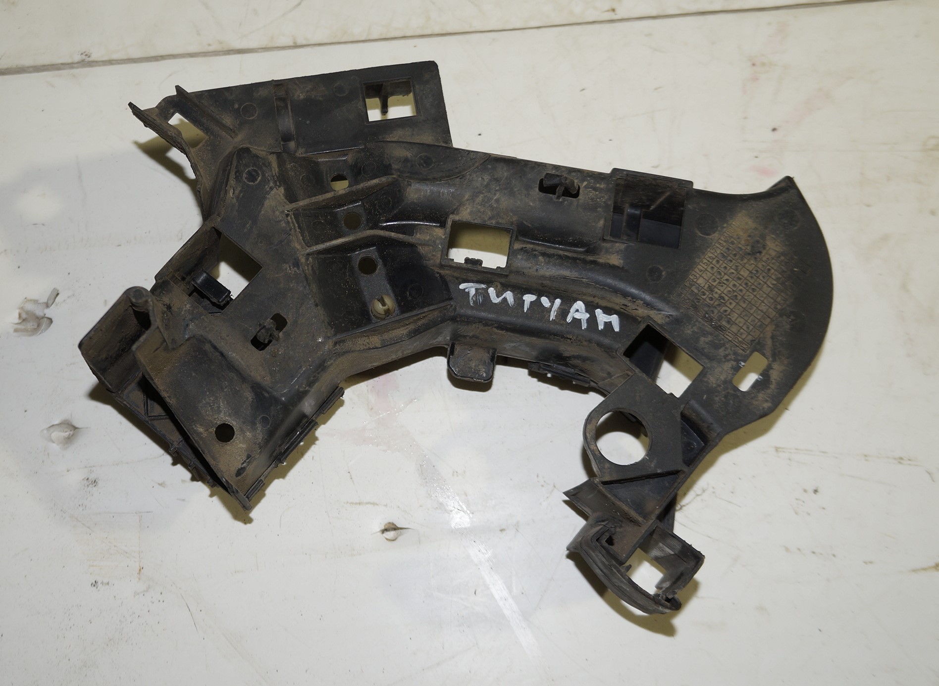 Кабель канал vw tiguan i 2007 2011 17102082 (1)