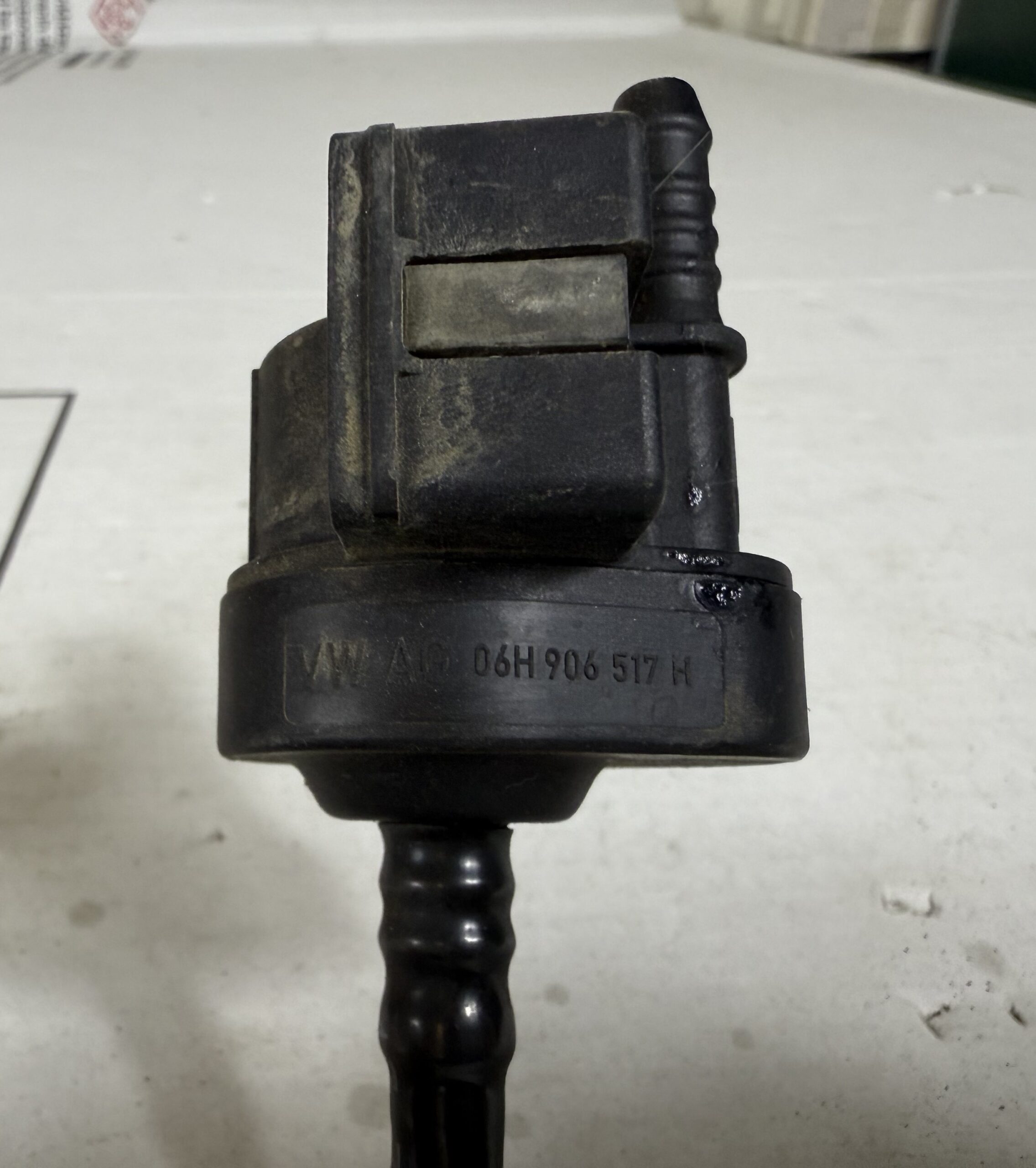 Клапан абсорбера в сборе vw tiguan i 2007 2011 17102088 (4)