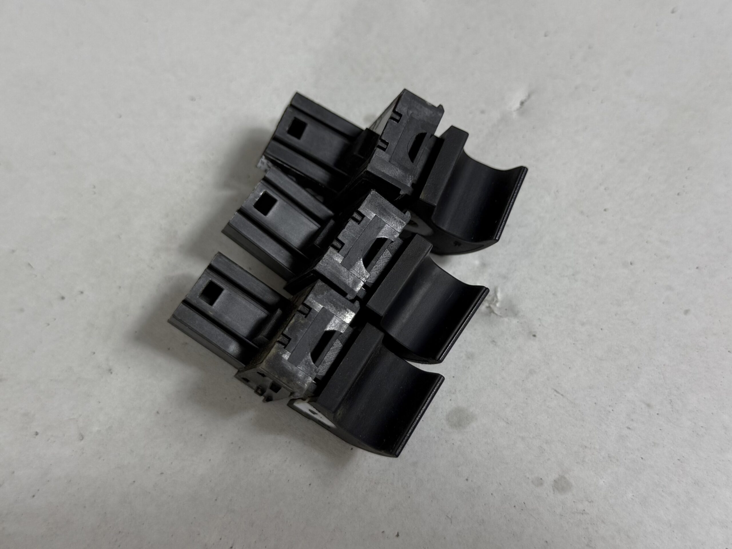 Кнопка стеклоподъемника пассажирская комплект vw tiguan i 2007 2011 17102093 (3)
