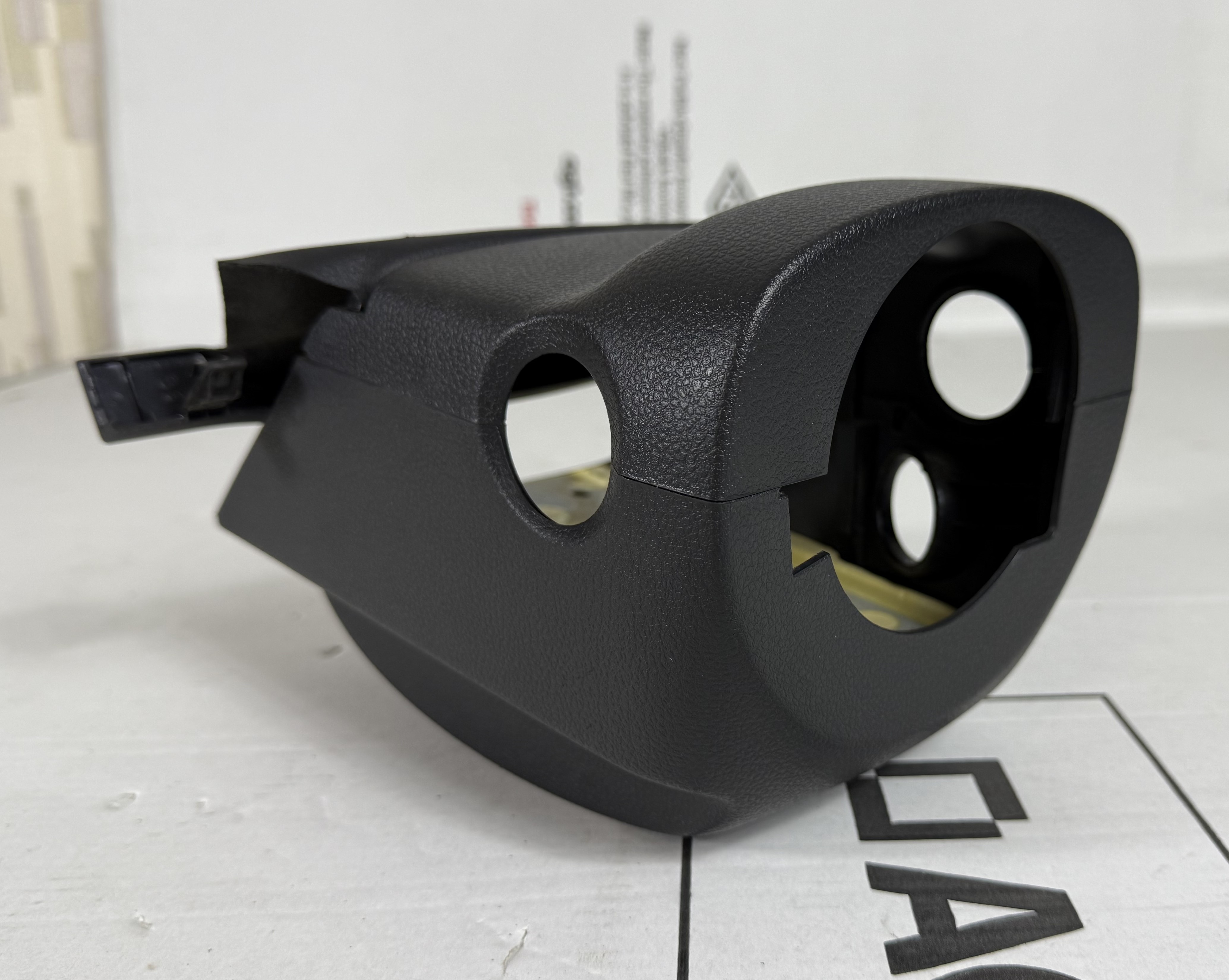 Кожух рулевой колонки vw tiguan i 2007 2011 17102097 (1)