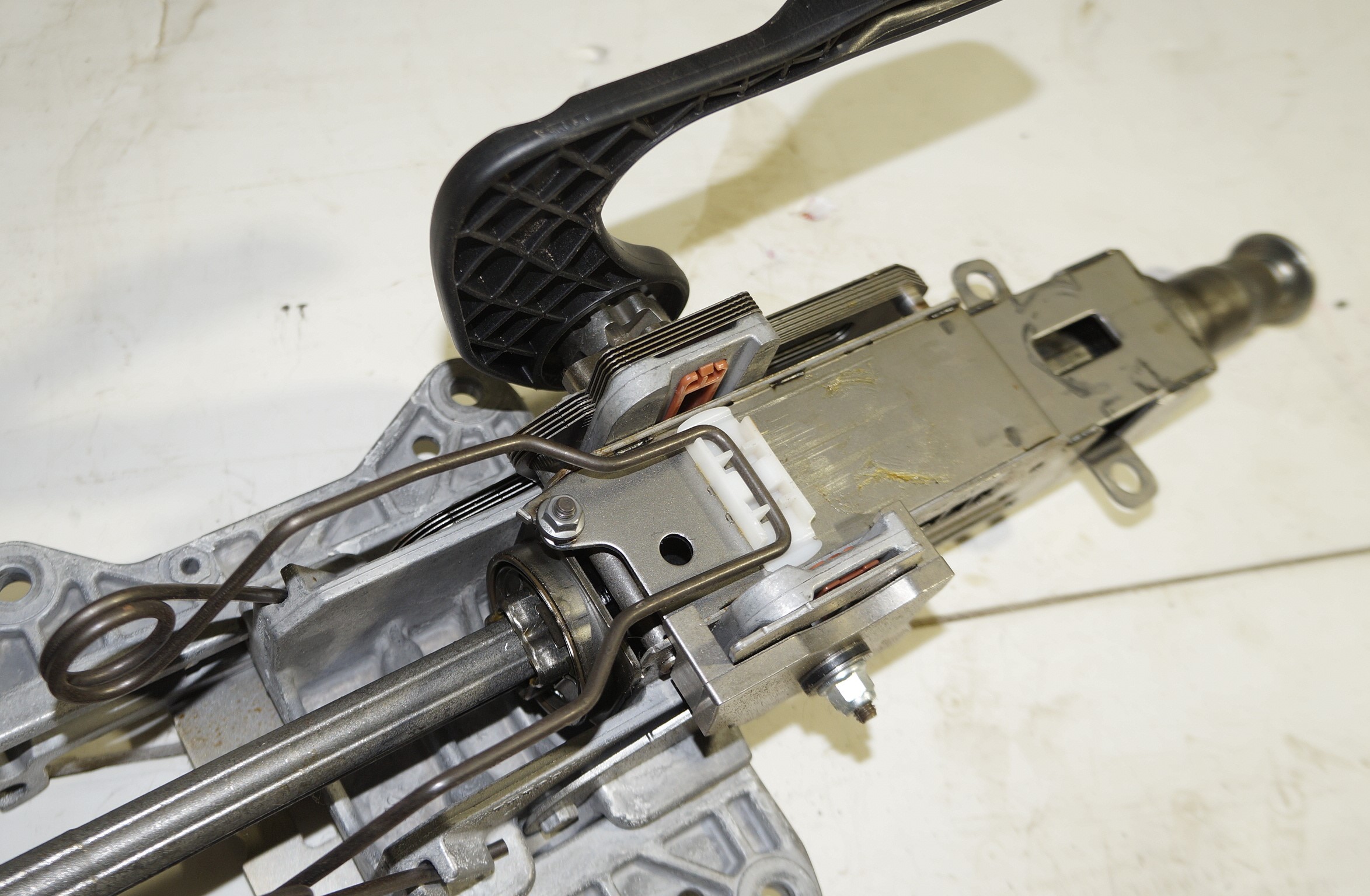 Колонка рулевая vw tiguan i 2007 2011 17102102 (7)