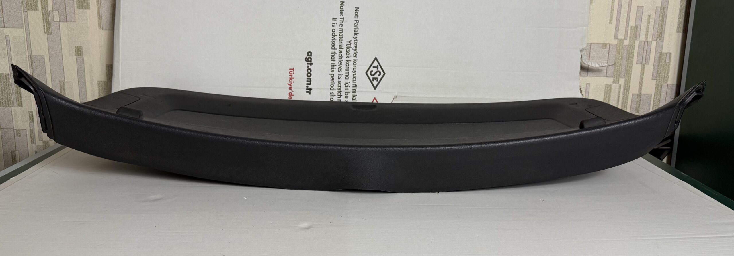 Обшивка двери багажника vw tiguan i 2007 2011 17102195 (5)