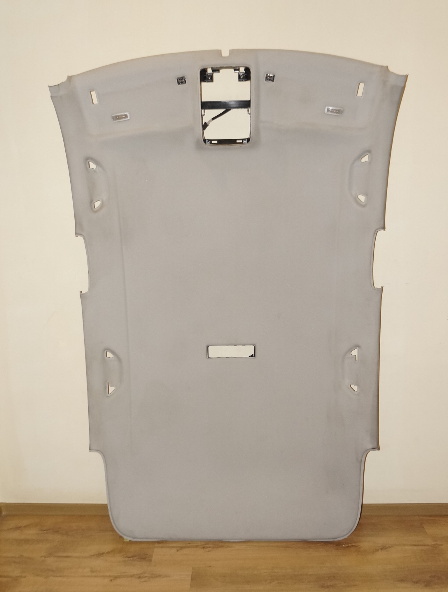 Обшивка потолка vw tiguan i 2007 2011 17102201 (1)