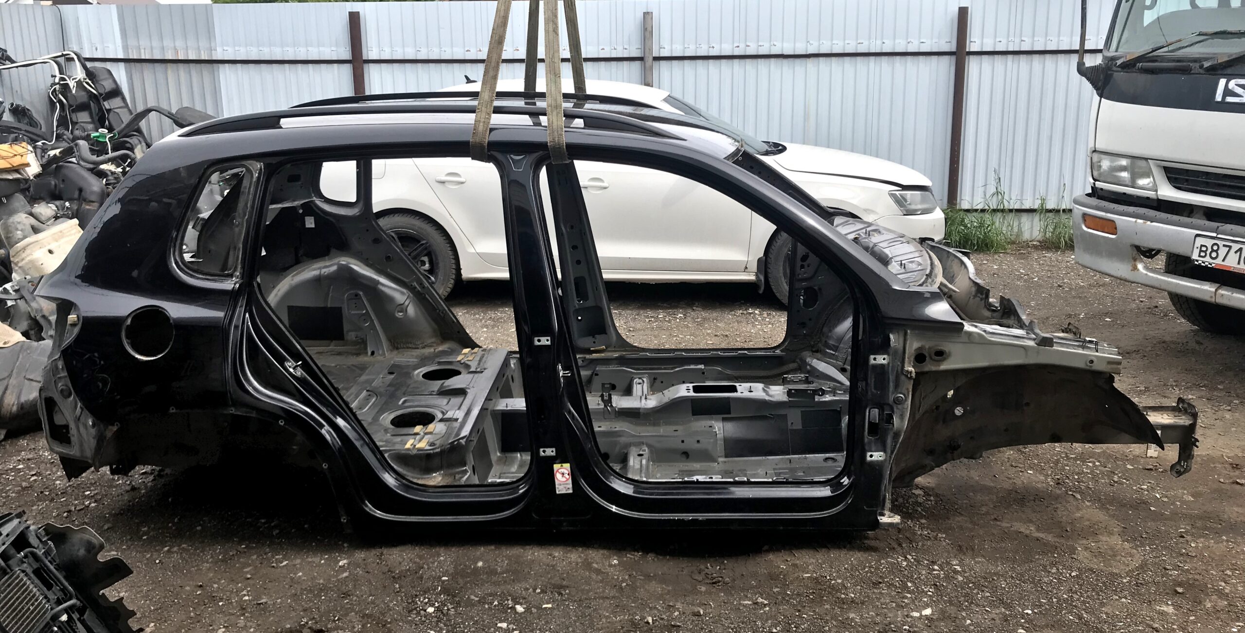 Порог кузовной правый во всю длину vw tiguan i 2007 2011 17102240 (1)