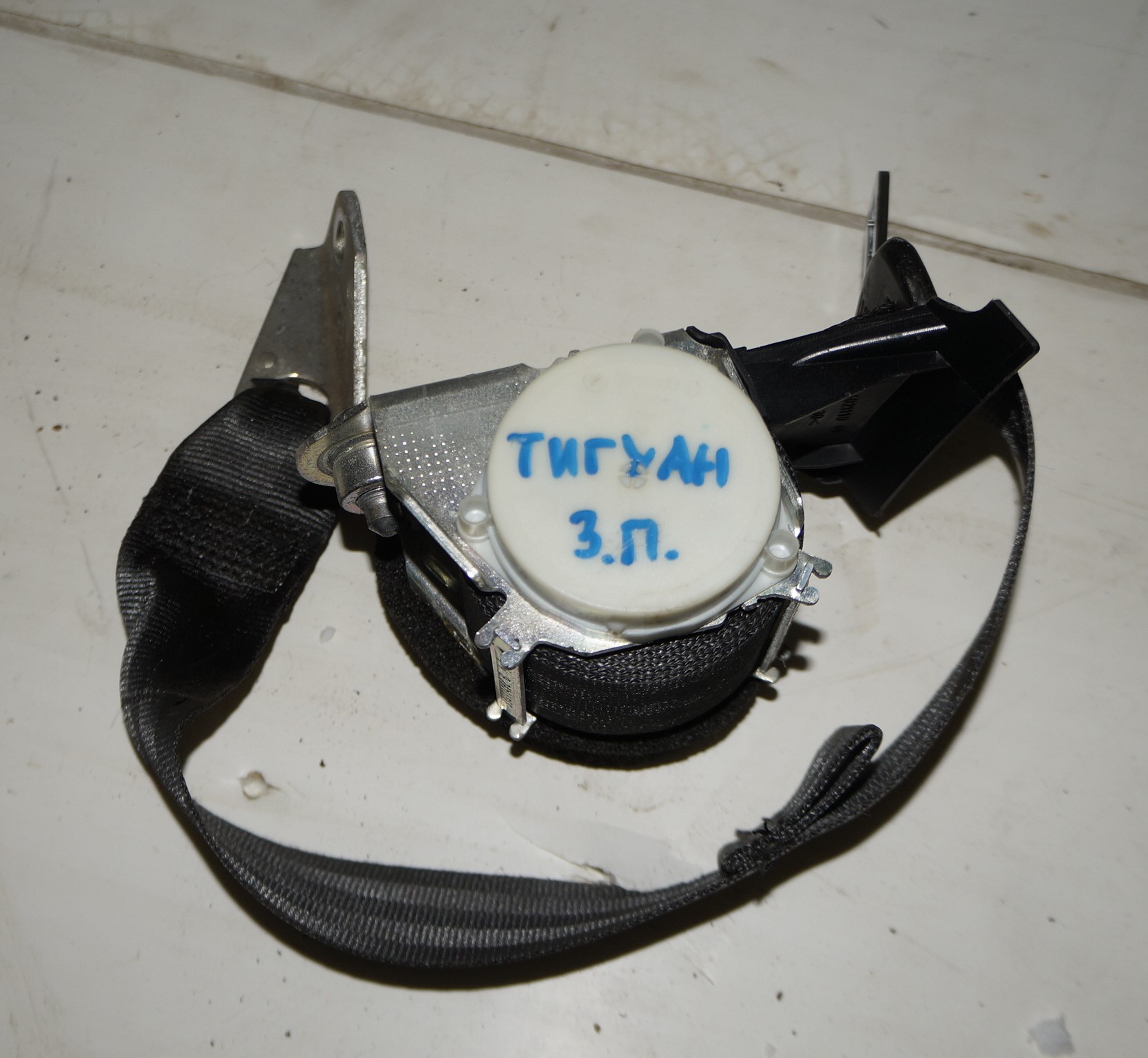 Ремень безопасности задний правый vw tiguan i 2007 2011 17102257 (1)