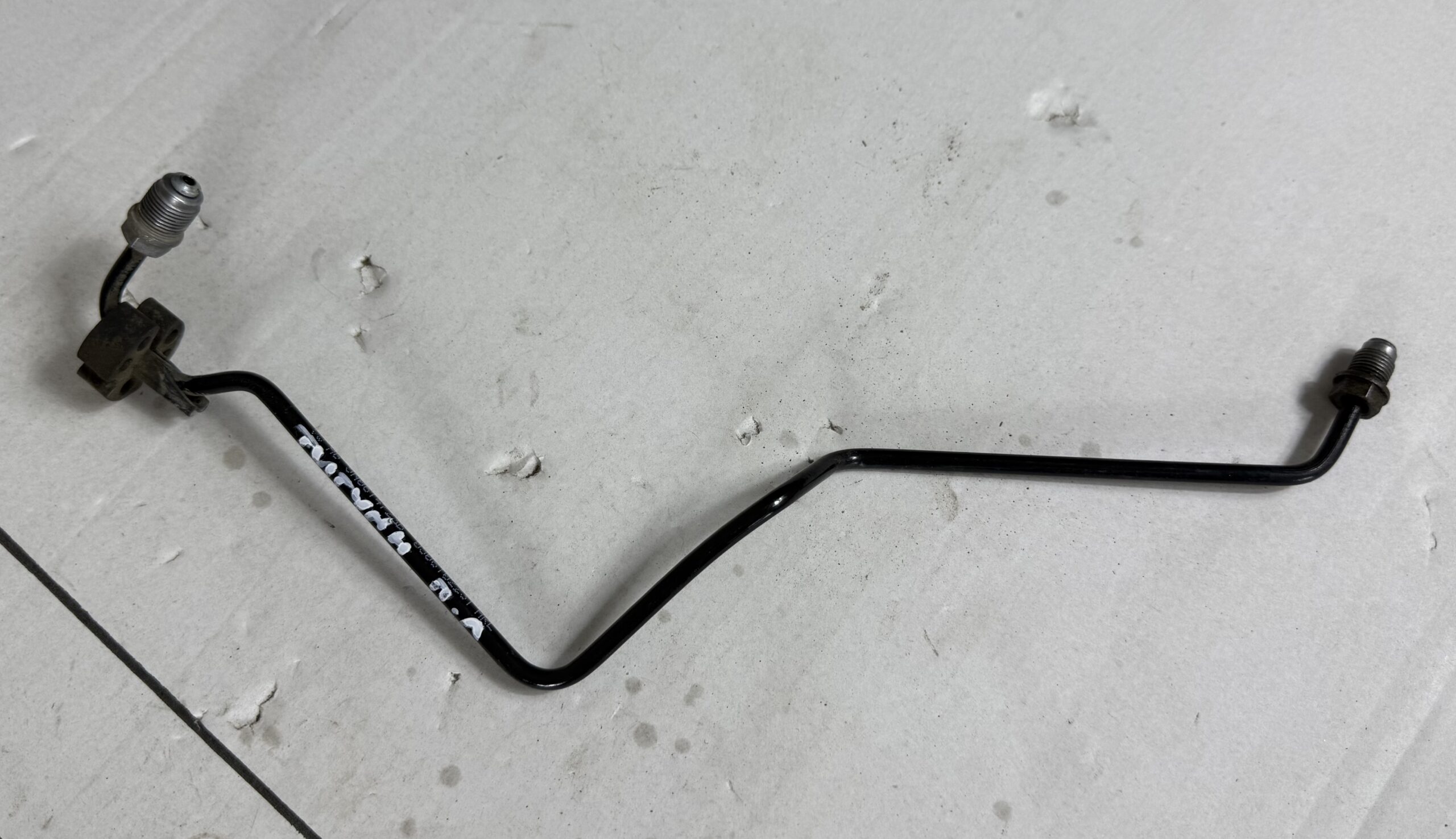 Трубка тормозная передняя левая vw tiguan i 2007 2011 17102301 (1)