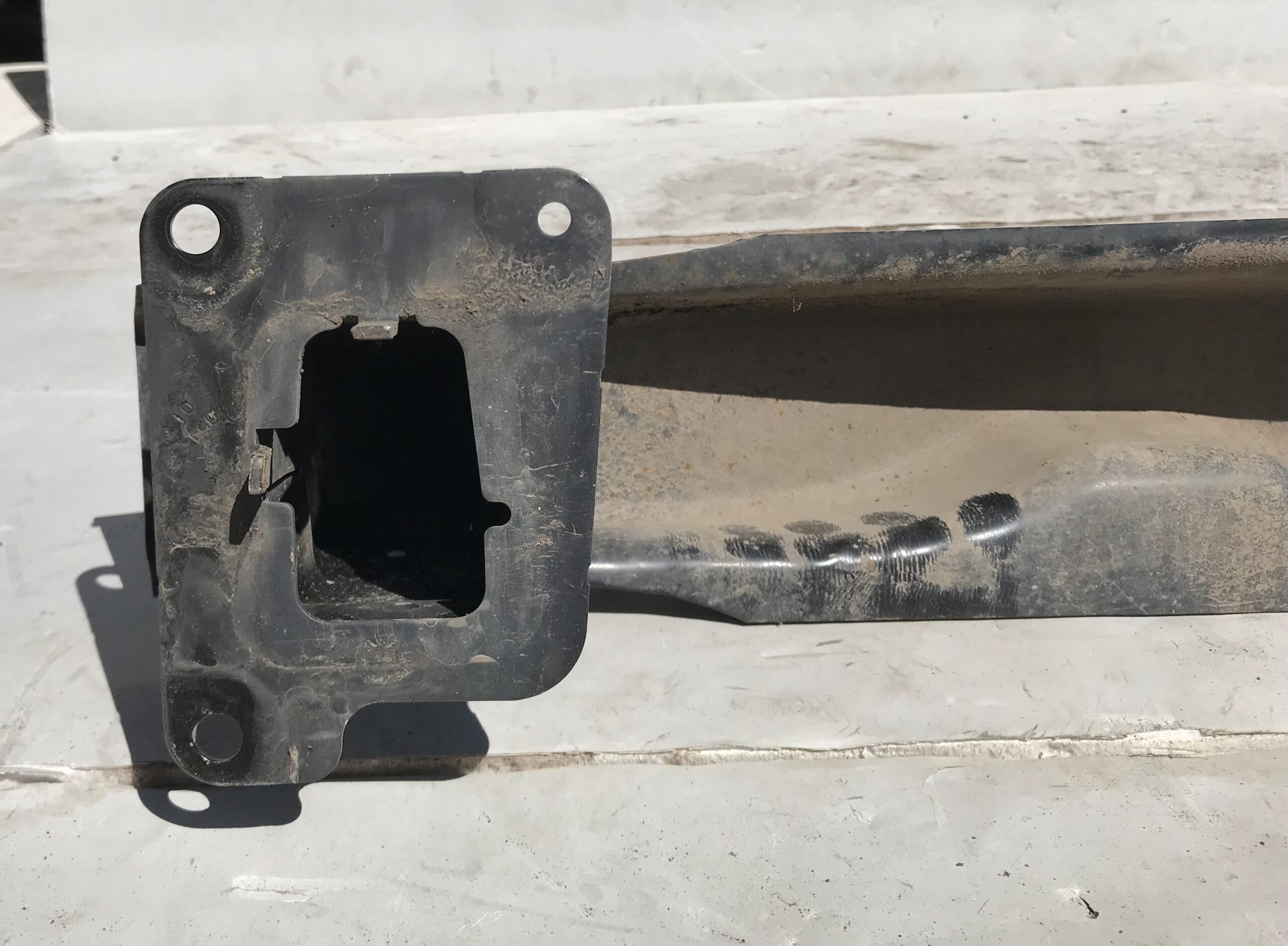 Усилитель заднего бампера vw tiguan i 2007 2011 17102311 (6)