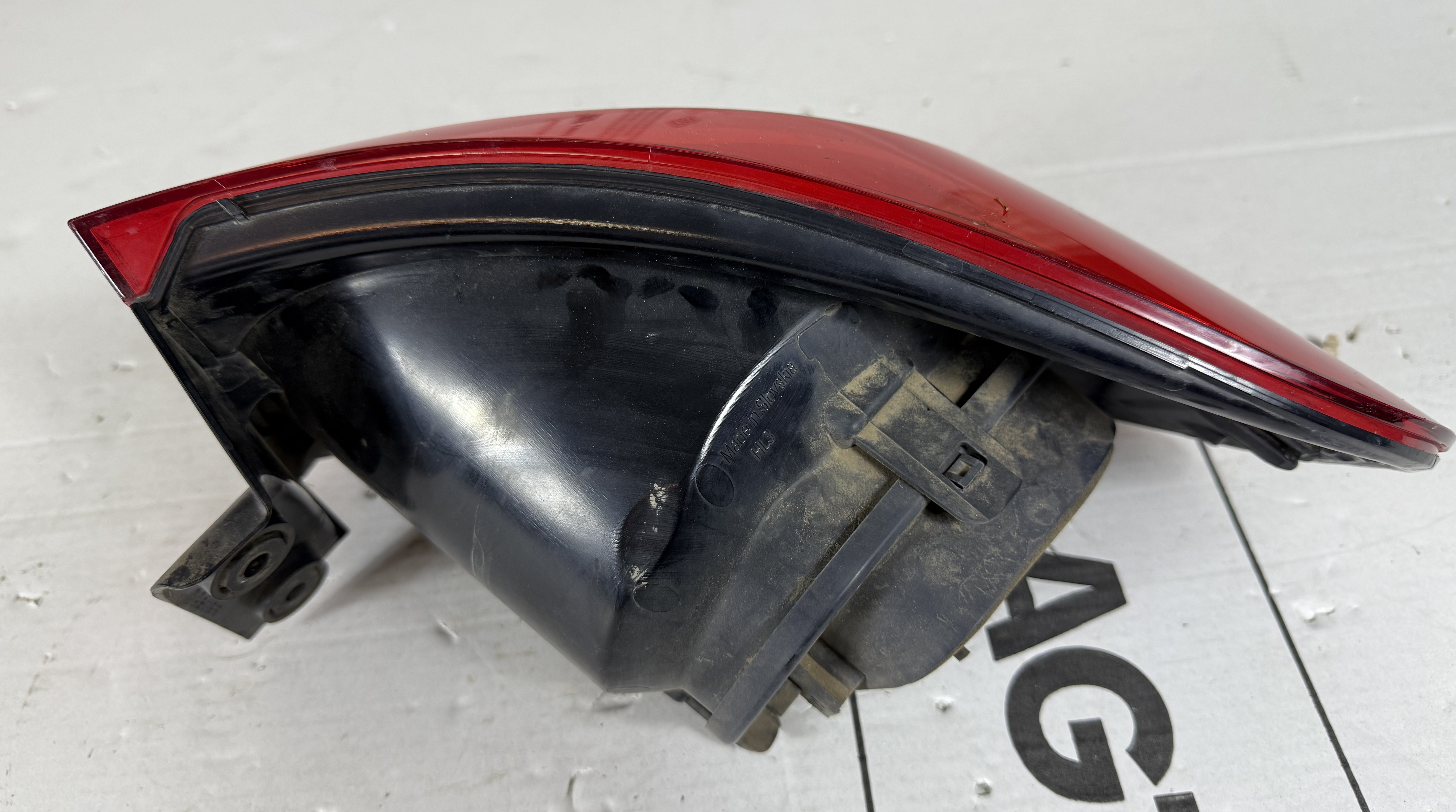 Фонарь задний наружный левый vw tiguan i 2007 2011 17102319 (9)