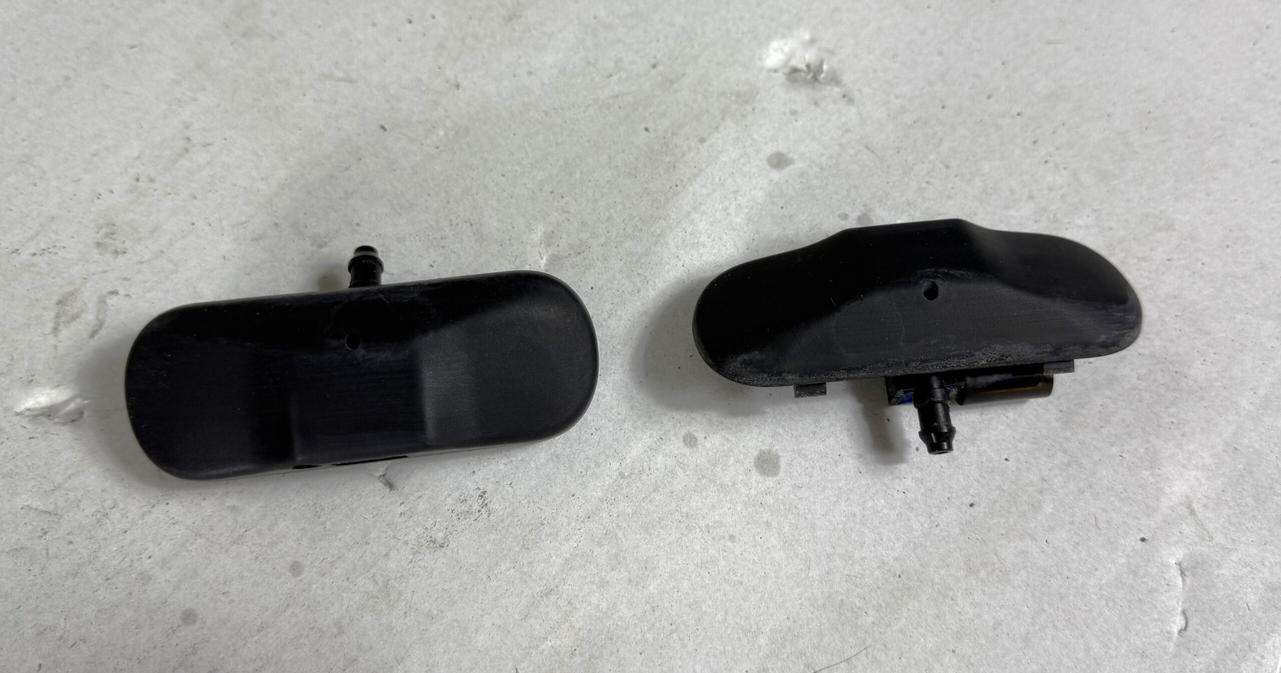 Форсунка омывателя лобового стекла vw tiguan i 2007 2011 17102324 (1)