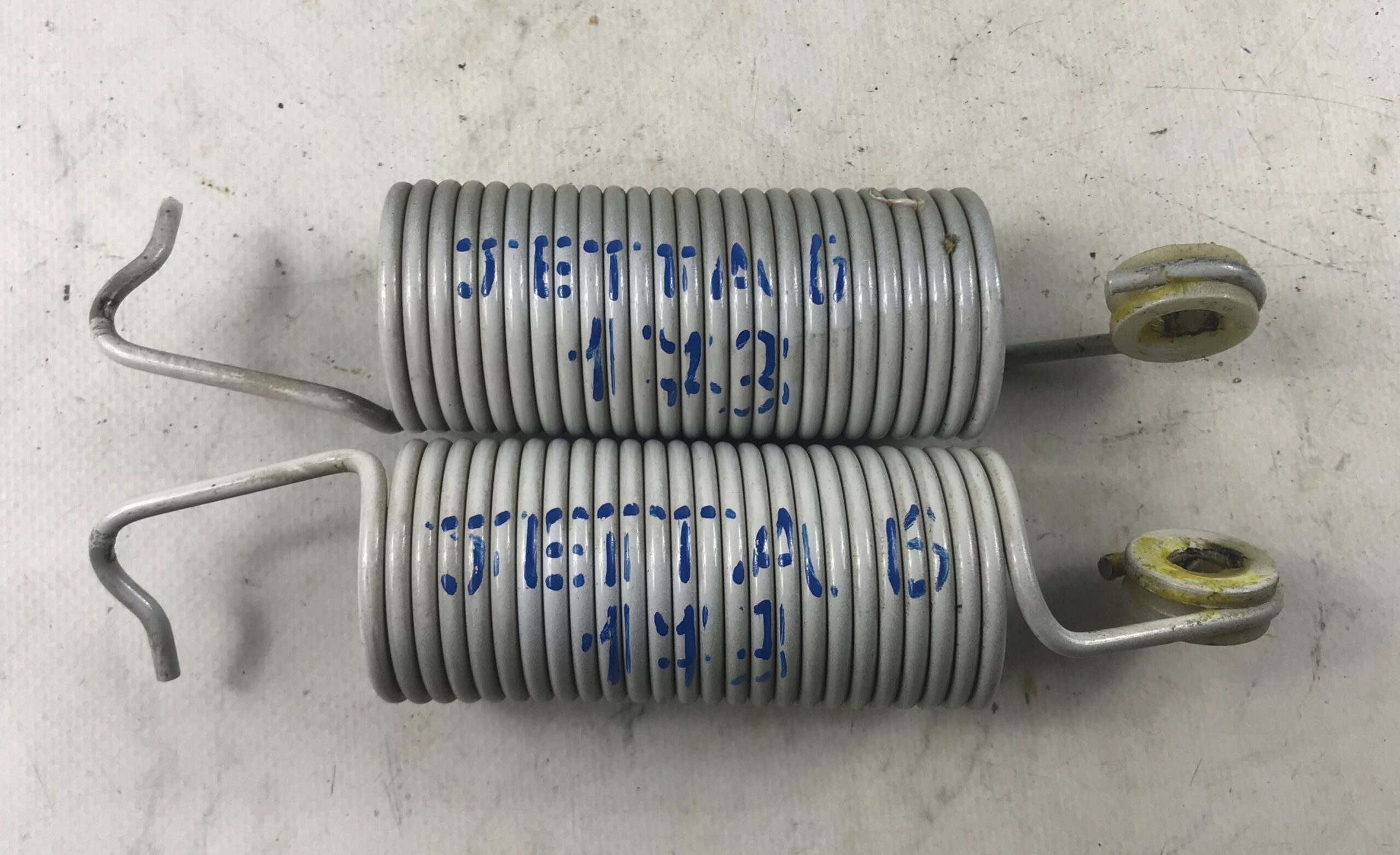 Пружина багажника пара фольксваген джетта 6 17318189 (1)